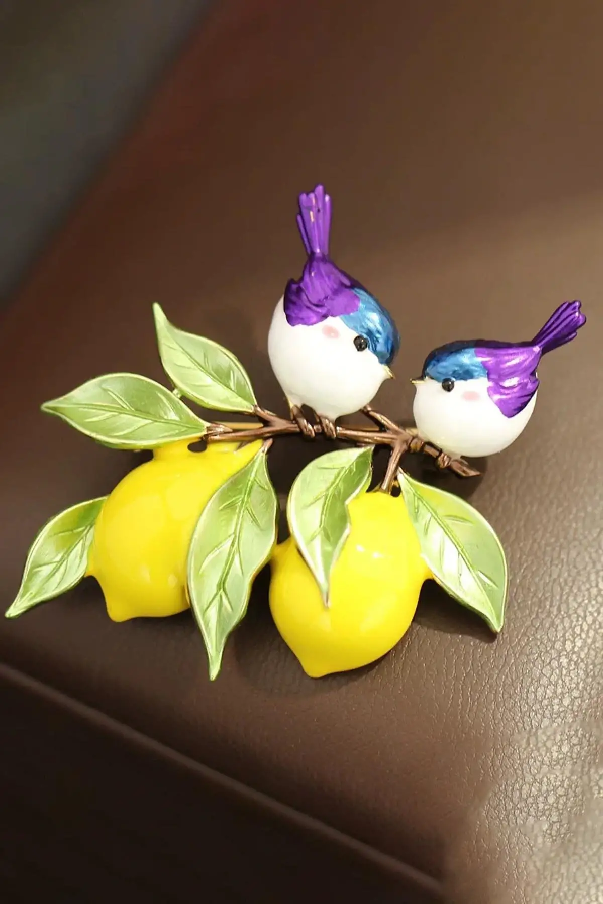 Limon Ve Kuş Figürlü Broş