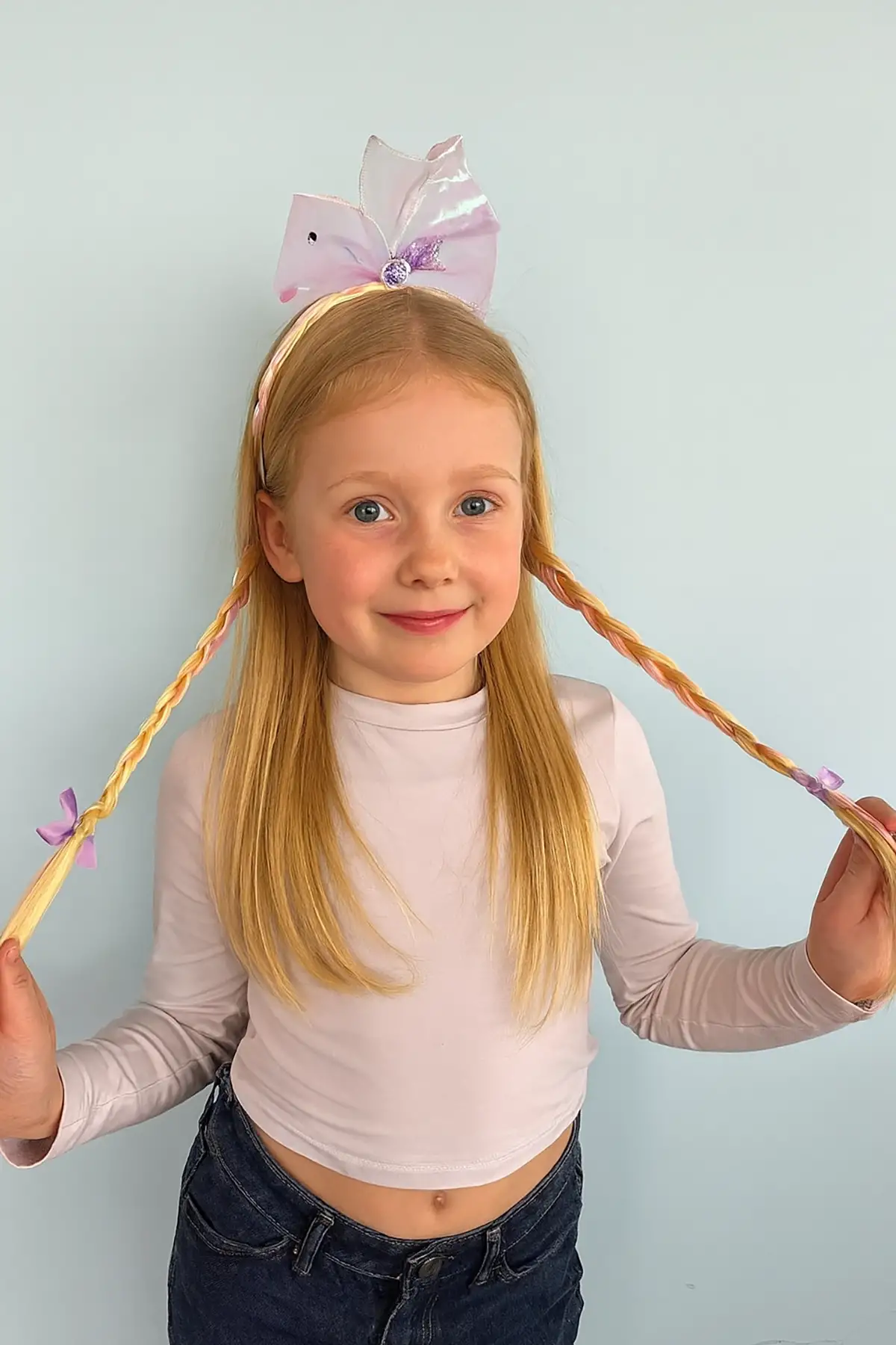 Mor Renk Kuyruk Figürlü Örgülü Çocuk Taç