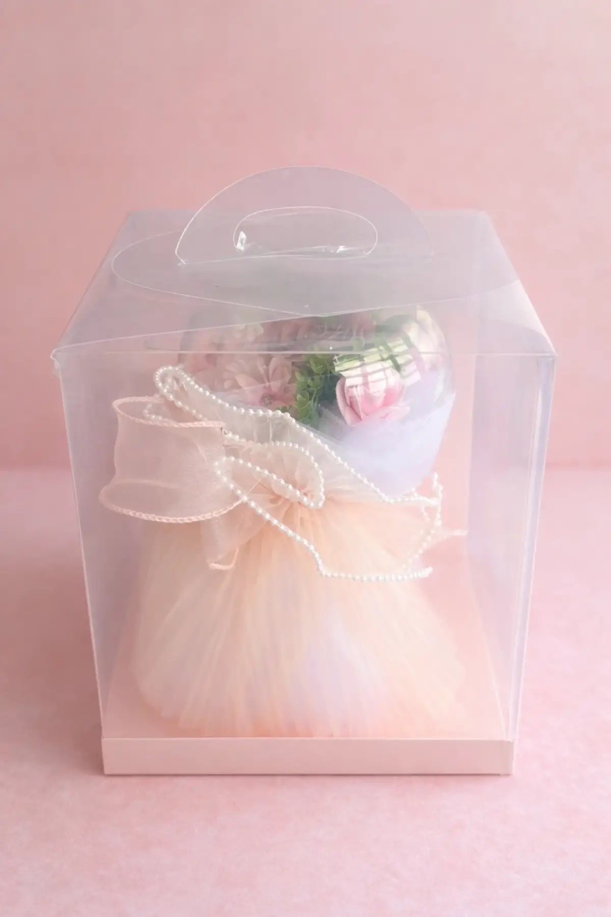 Pembe Renk Çiçek Aranjman Küresi