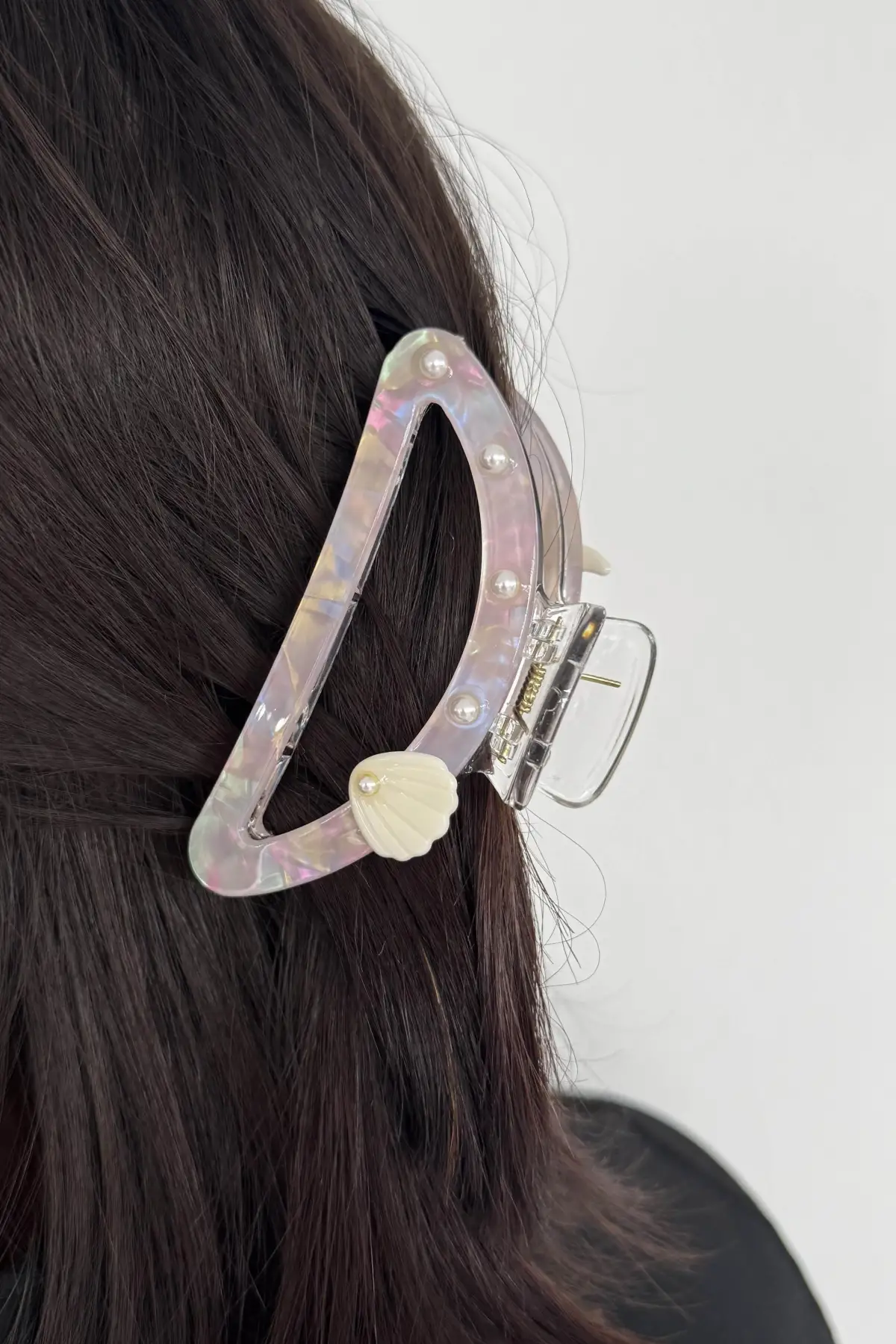 Pembe Renk Deniz Kabuğu Figürlü Kemik Mandal Toka