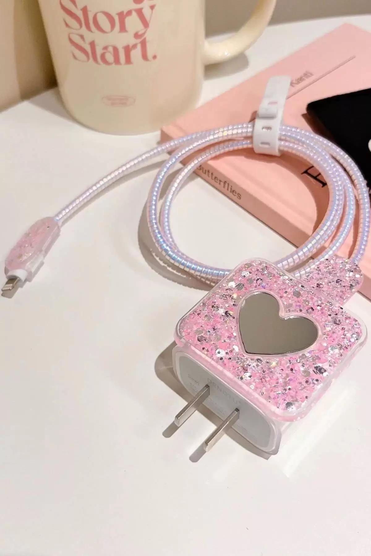 Pembe Renk Kalp Figürlü Ayna Detaylı Şarj Kablosu/ Adaptör Koruyucu Kılıf