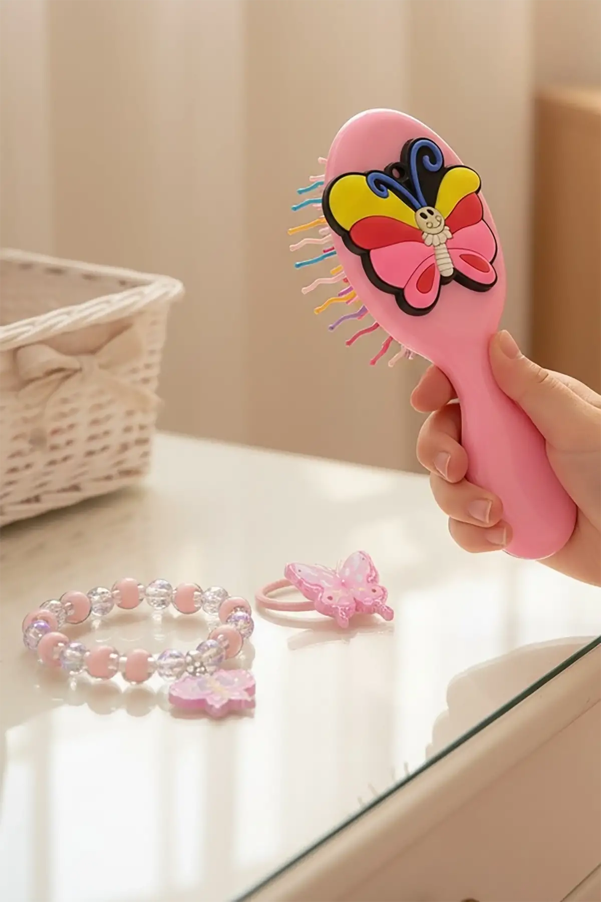 Pembe Renk Kelebek Figürlü Tarak /Bileklik /Yüzük Ve Toka Set