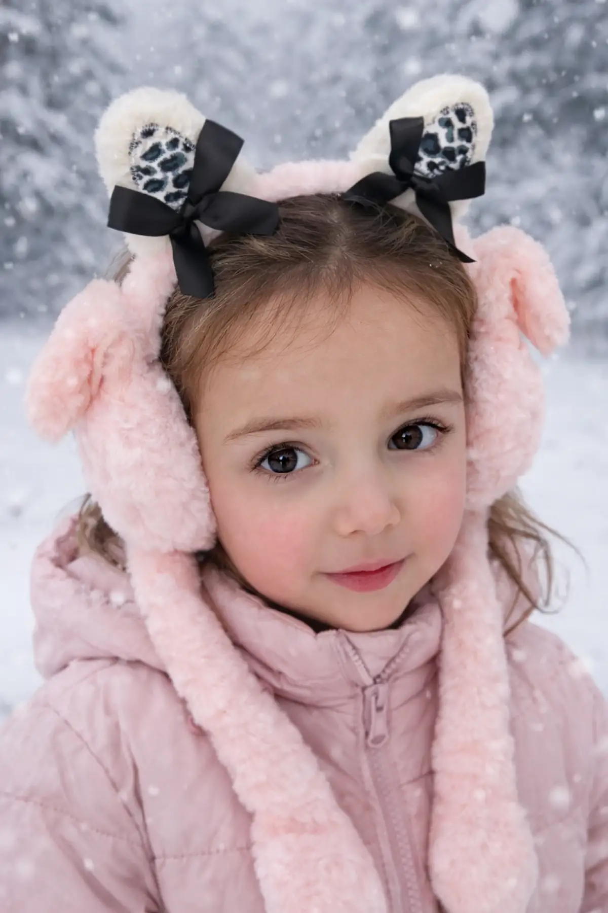 Pembe Renk Kurdele Figürlü Kulakları Oynayan Peluş Kulaklık