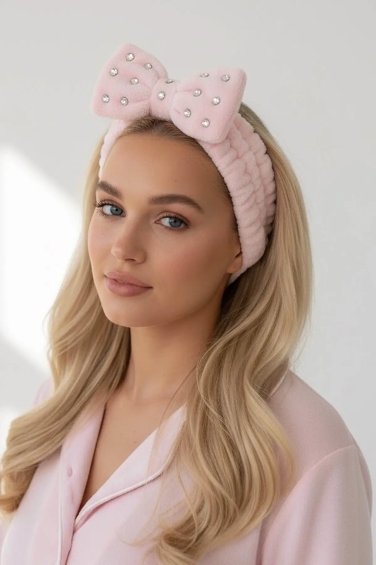 Pembe Renk Kurdele Figürlü Taş Detaylı Peluş Saç Bandı