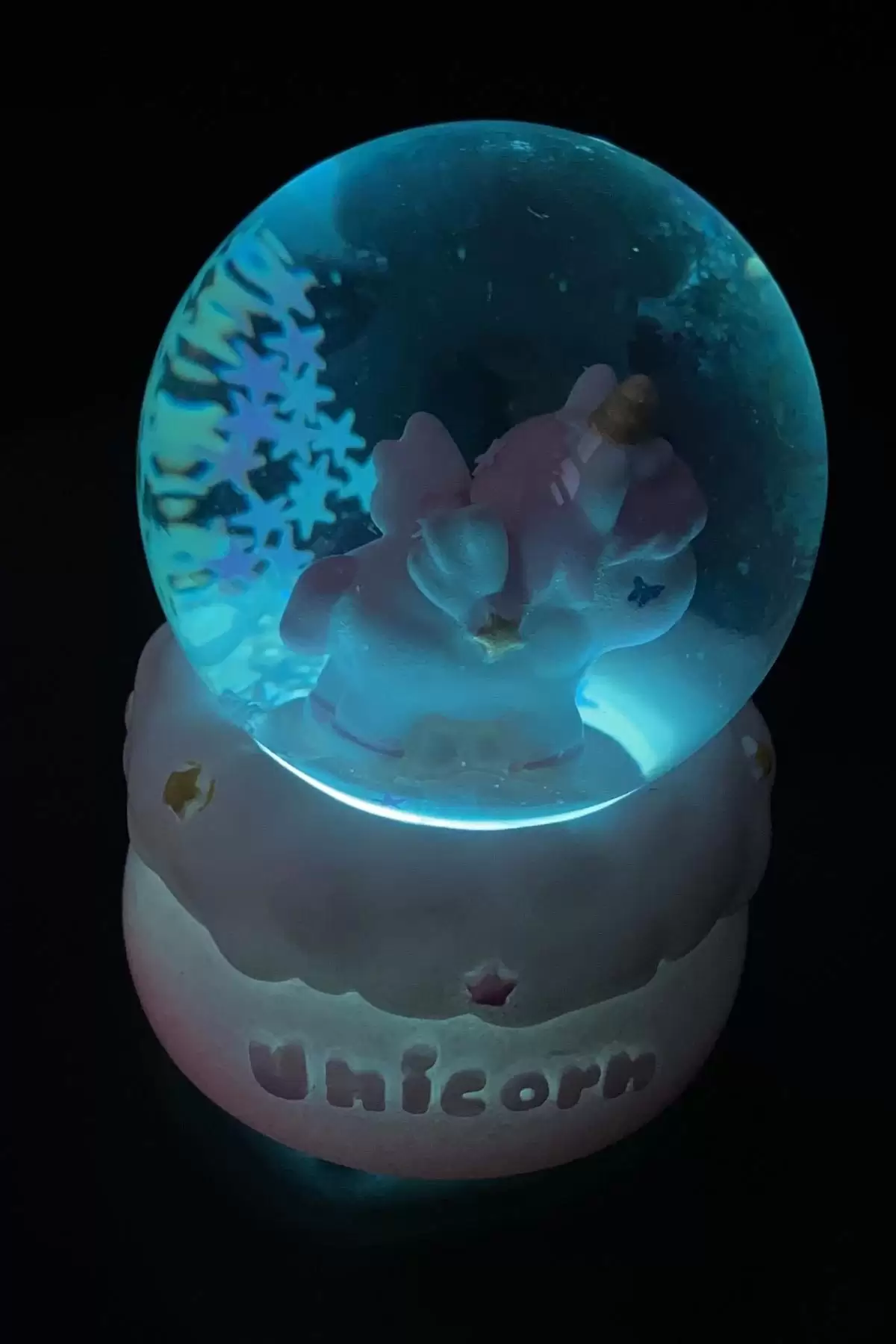 Pembe Renk Unicorn Figürlü Işıklı Kar Küresi