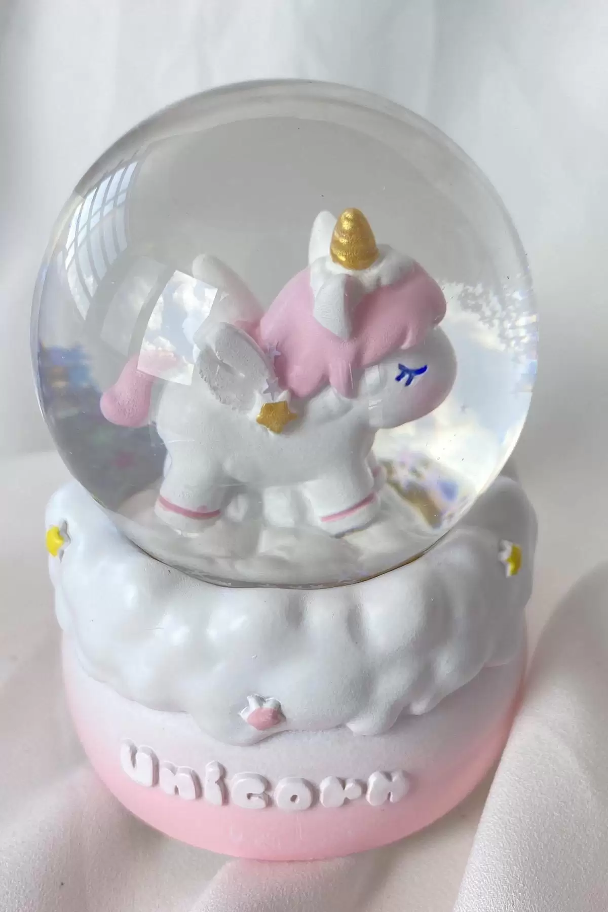 Pembe Renk Unicorn Figürlü Mini Boy Işıklı Kar Küresi