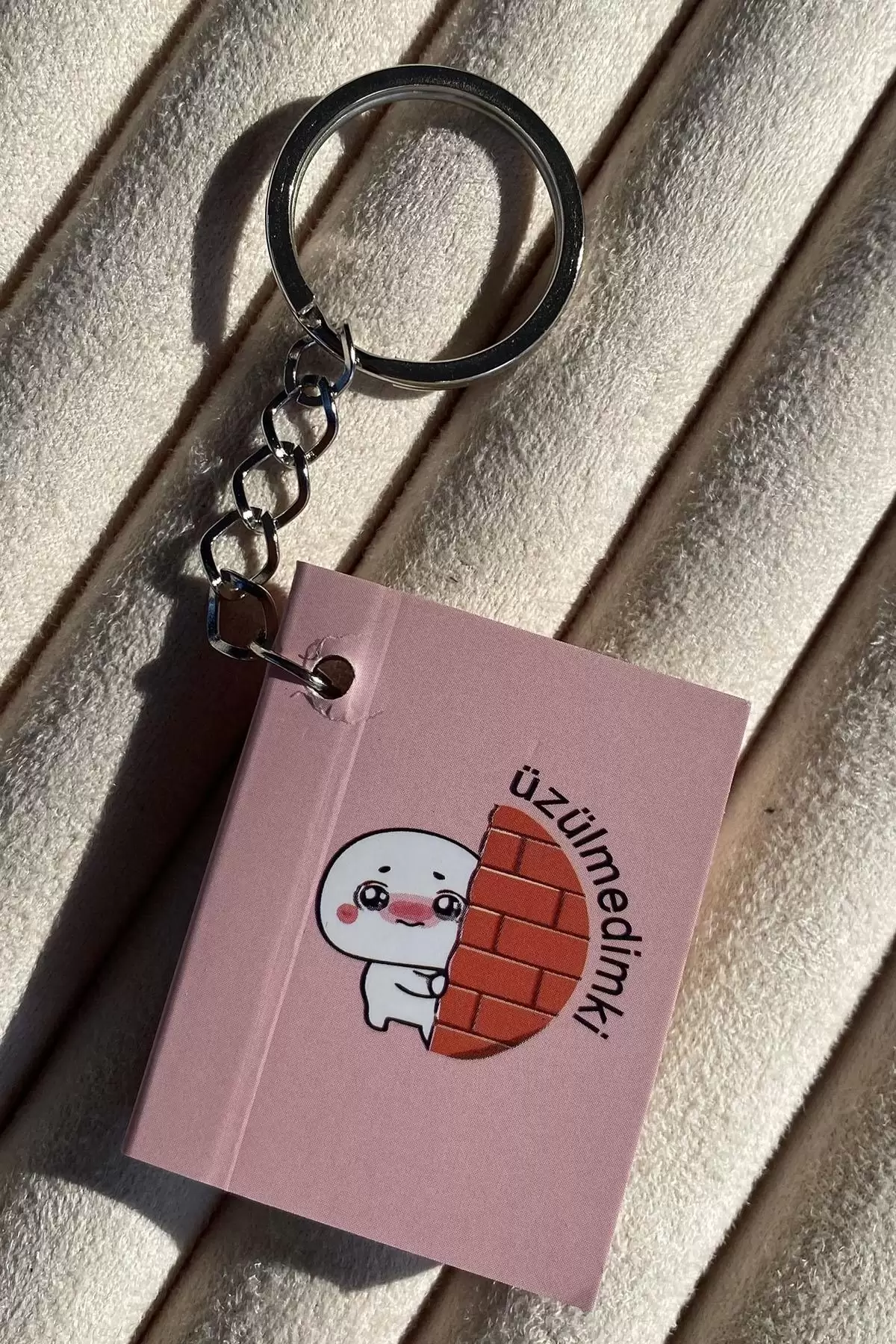 Pembe Renk Üzülmedim ki Yazılı Defter Anahtarlık