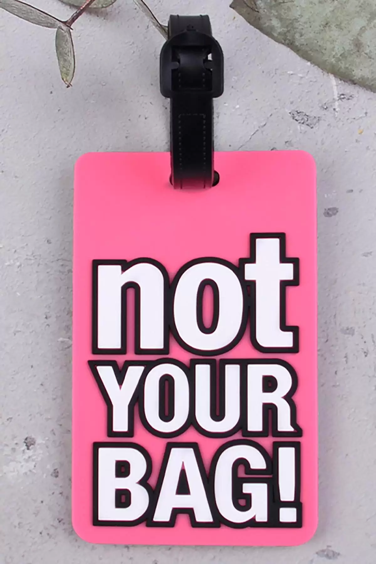 Pembe Renk Yazı Detaylı Bavul Kartlığı