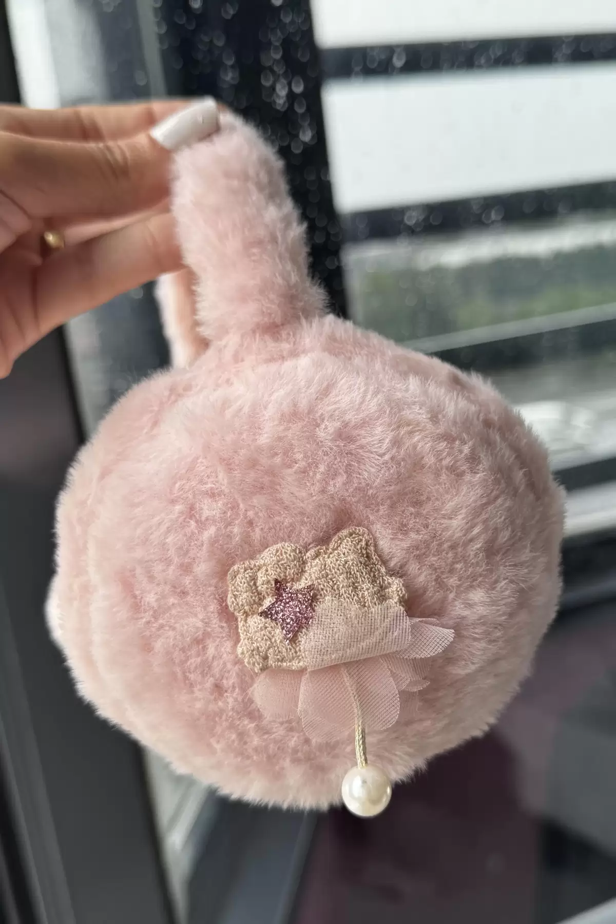 Pembe Renk Yıldız Detaylı Peluş Kulaklık