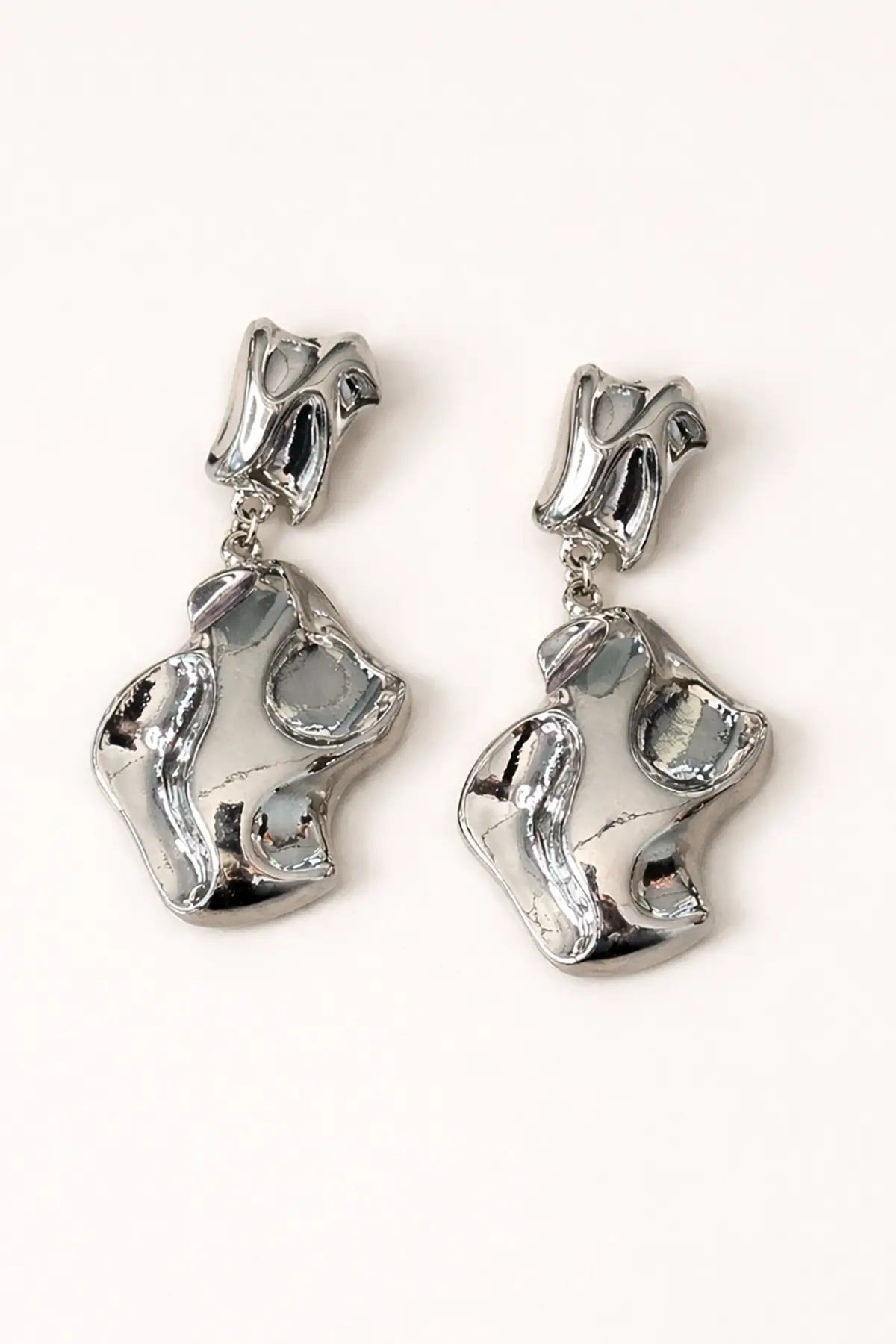 Silver Renk Çelik Küpe (Çift)