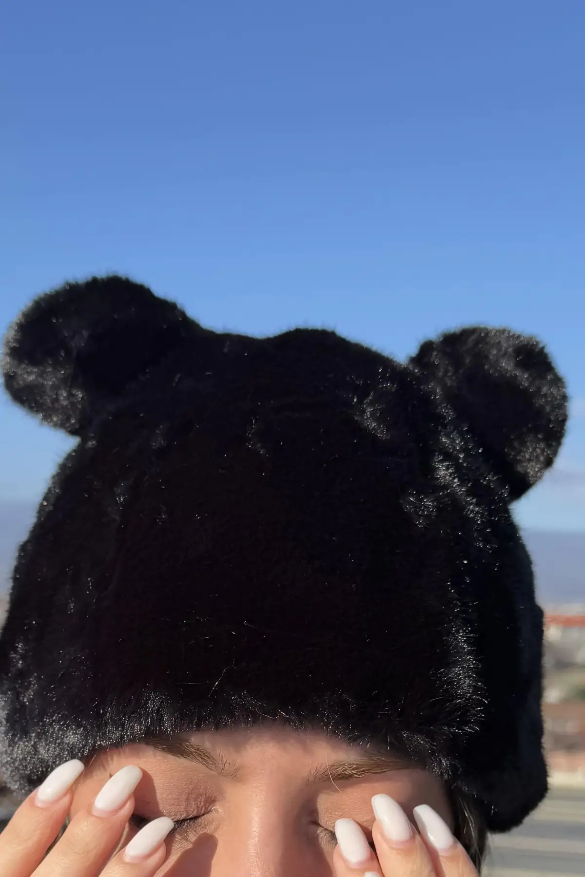 Siyah Renk Ayıcık Kulaklı Peluş Şapka