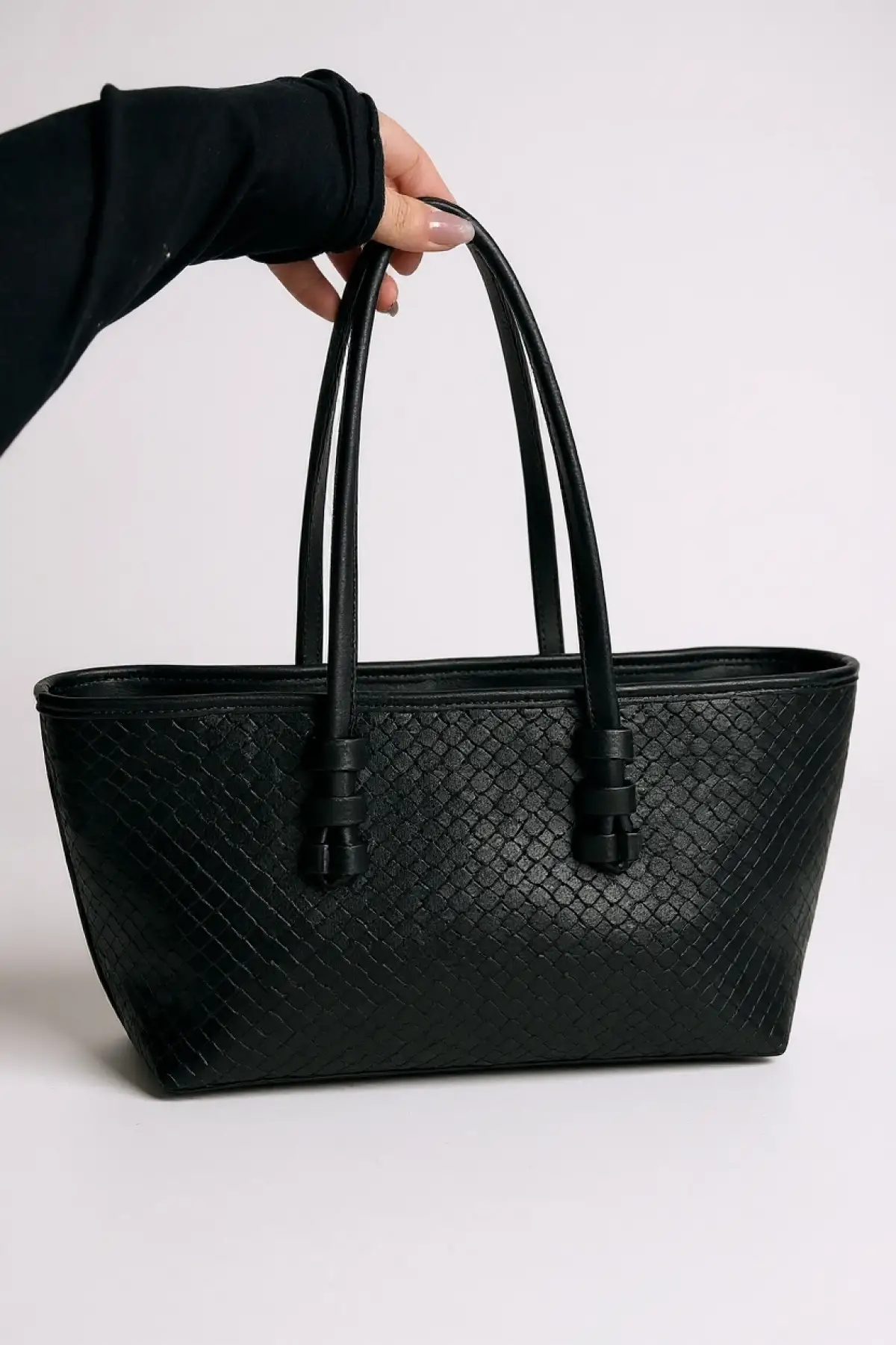 Siyah Renk Kadın Deri Çanta