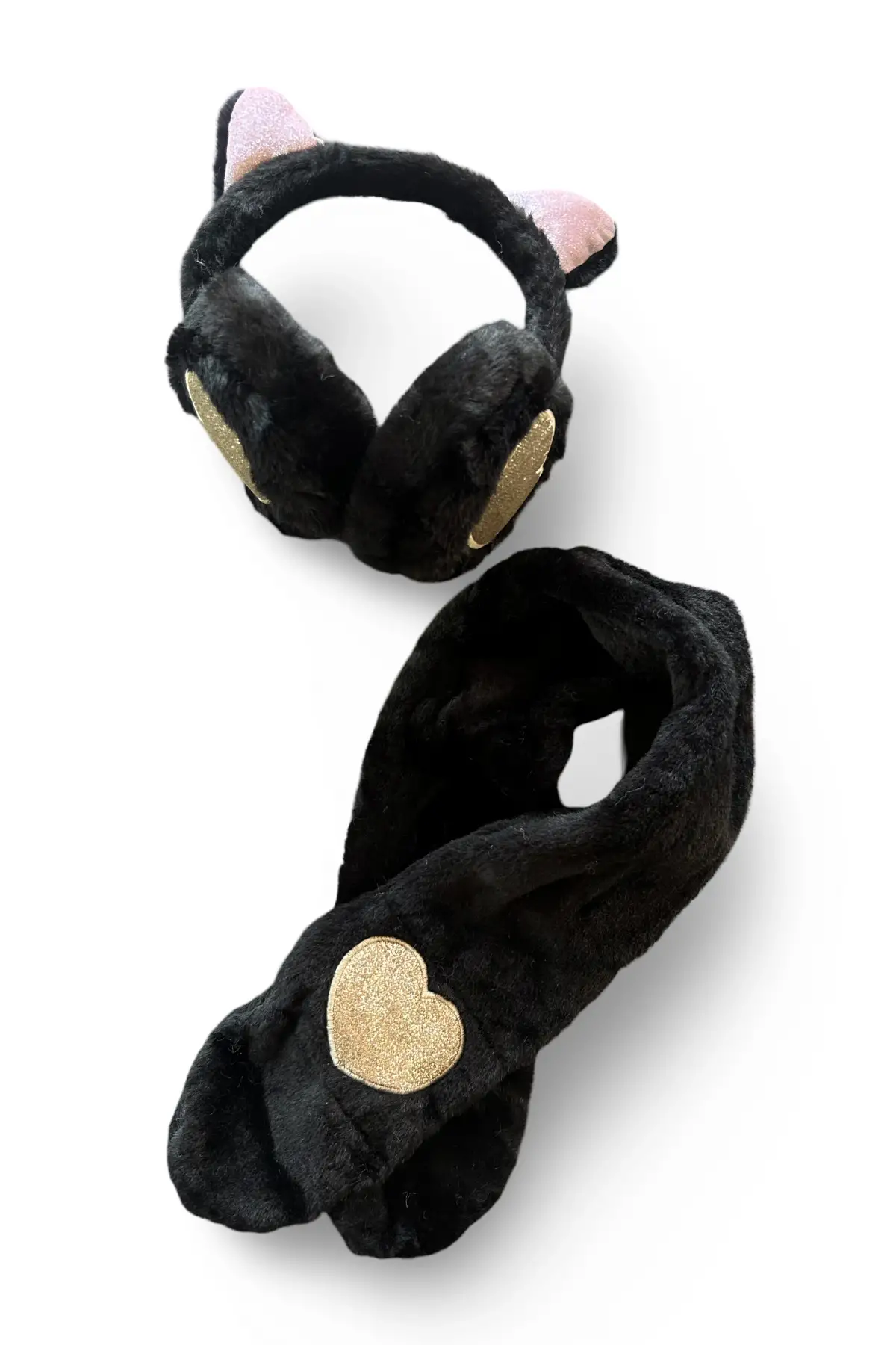 Siyah Renk Kalp Detaylı Peluş Atkı Ve Kulaklık Set