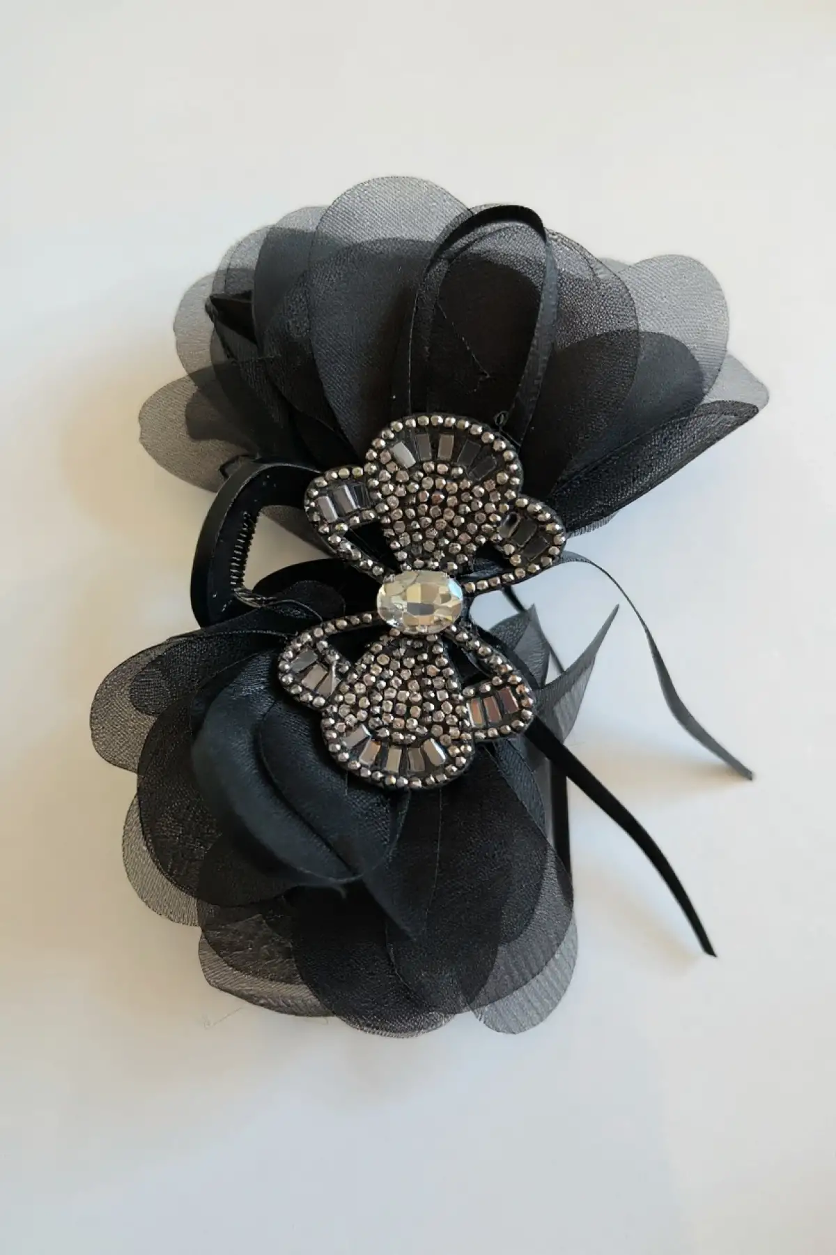 Siyah Renk Kelebek Figürlü Mandal Toka