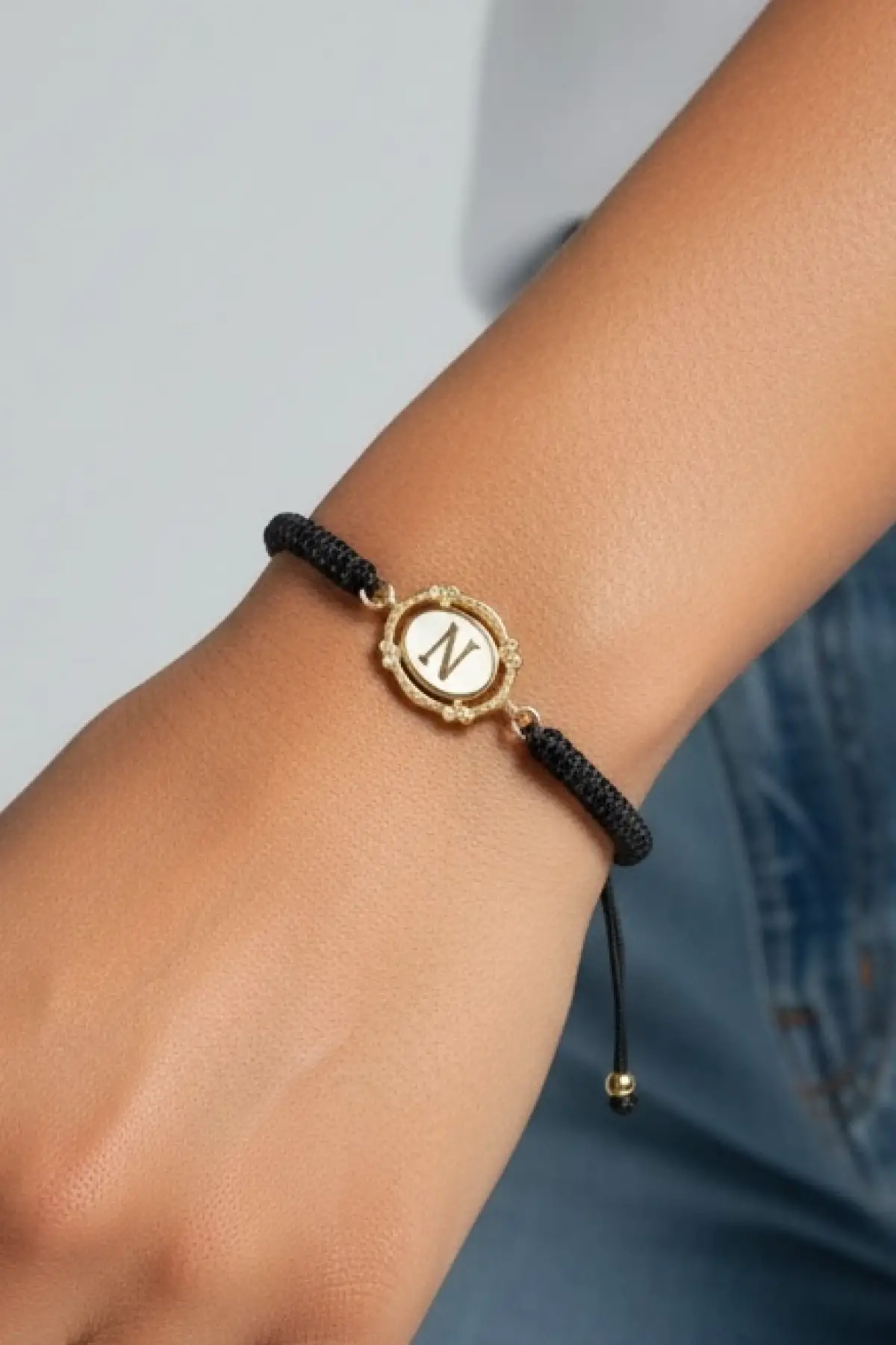 Siyah Renk N Harf Asansörlü Çelik İp Bileklik
