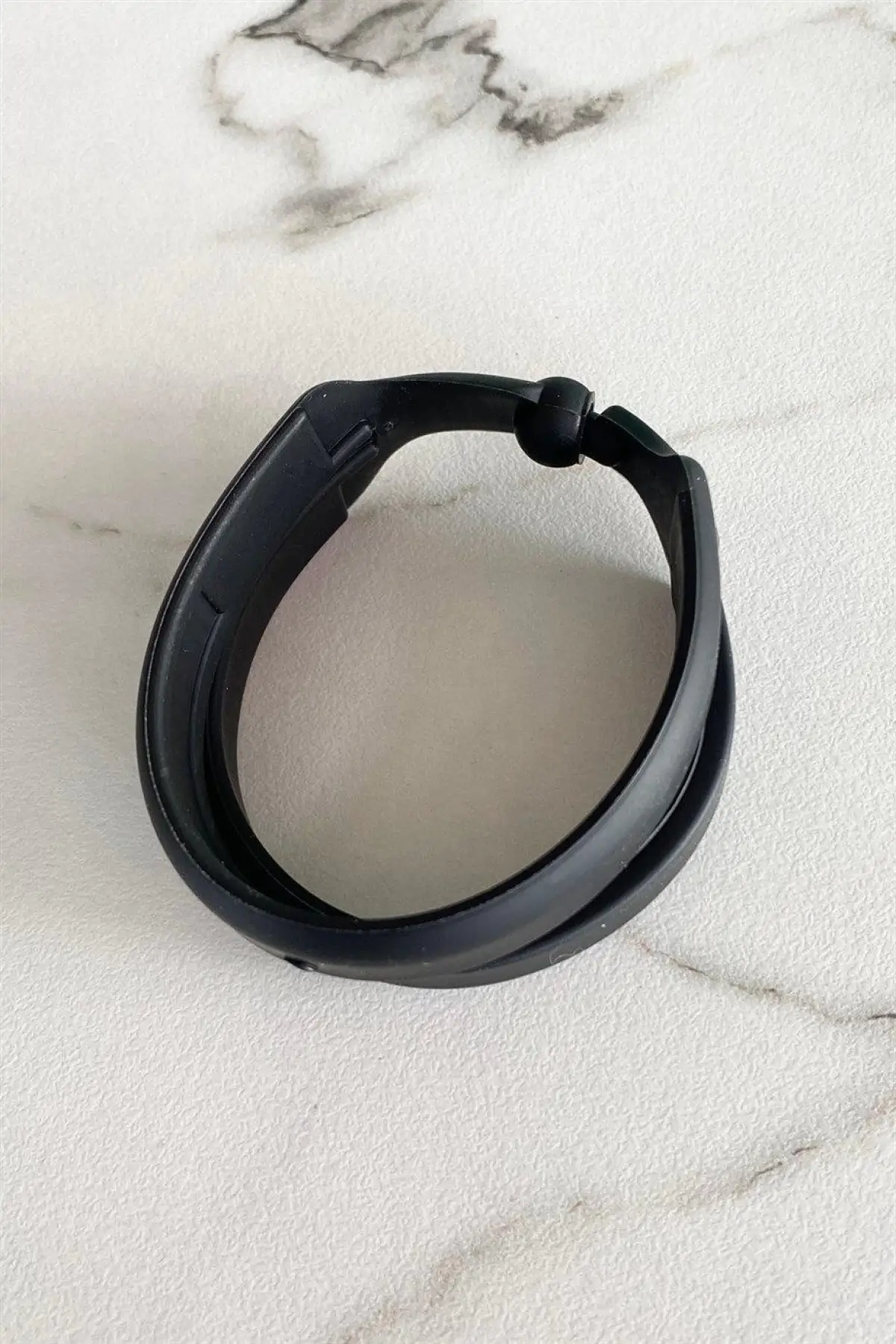 Siyah Renk Topuz Aparatı