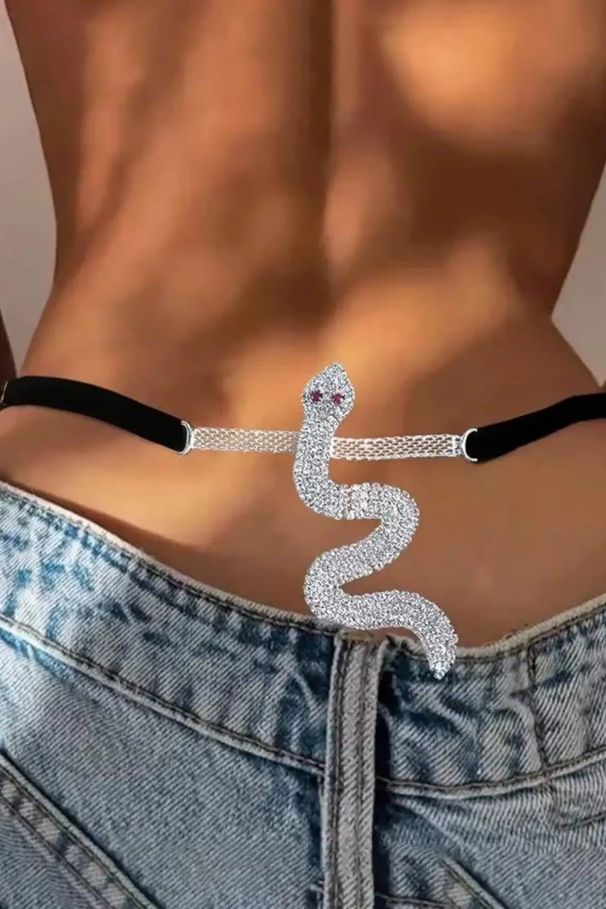 Siyah Renk Yılan Figürlü Taş Detaylı Tanga