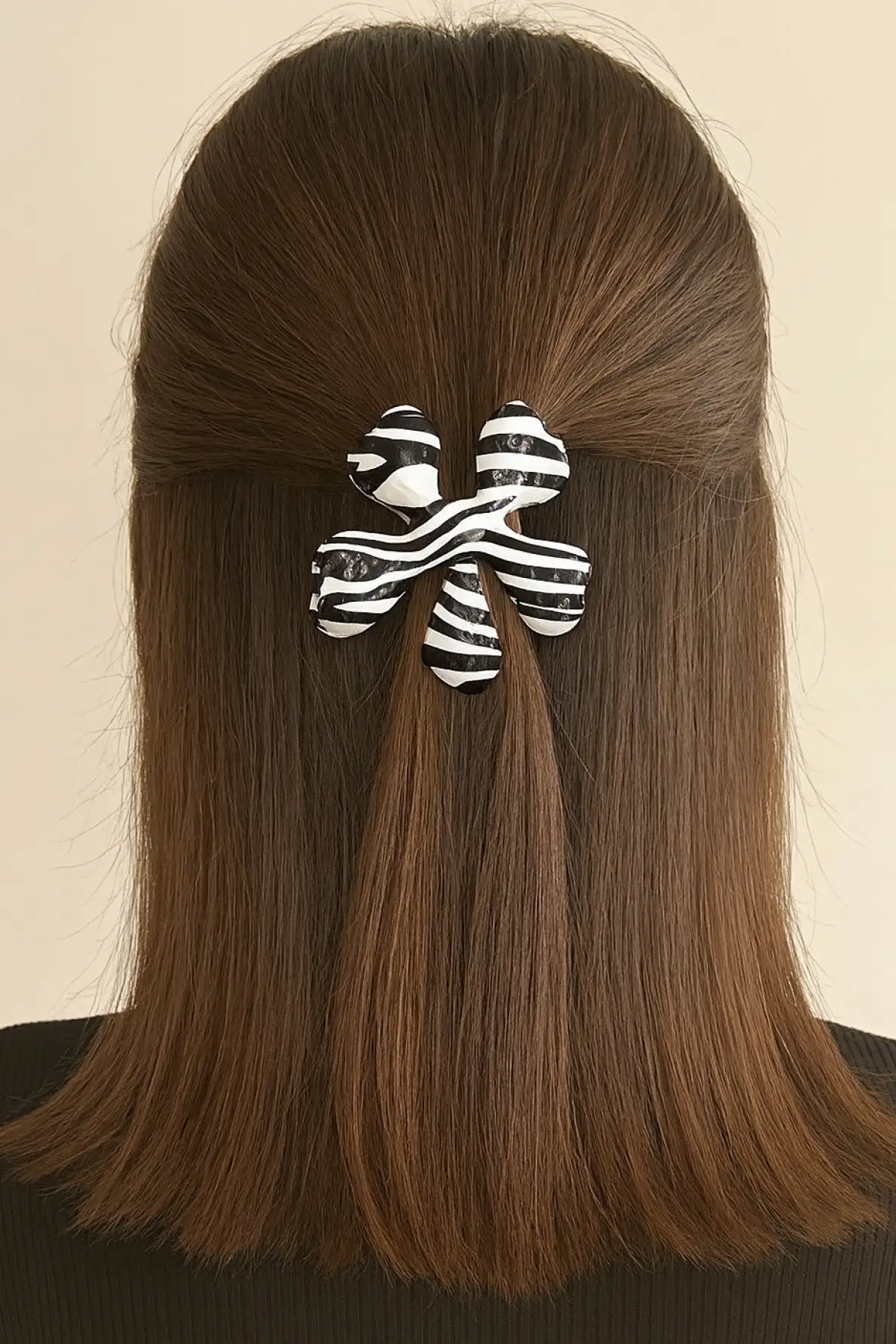 Siyah Ve Beyaz Renk Zebra Desenli Metal Mini Mandal Toka