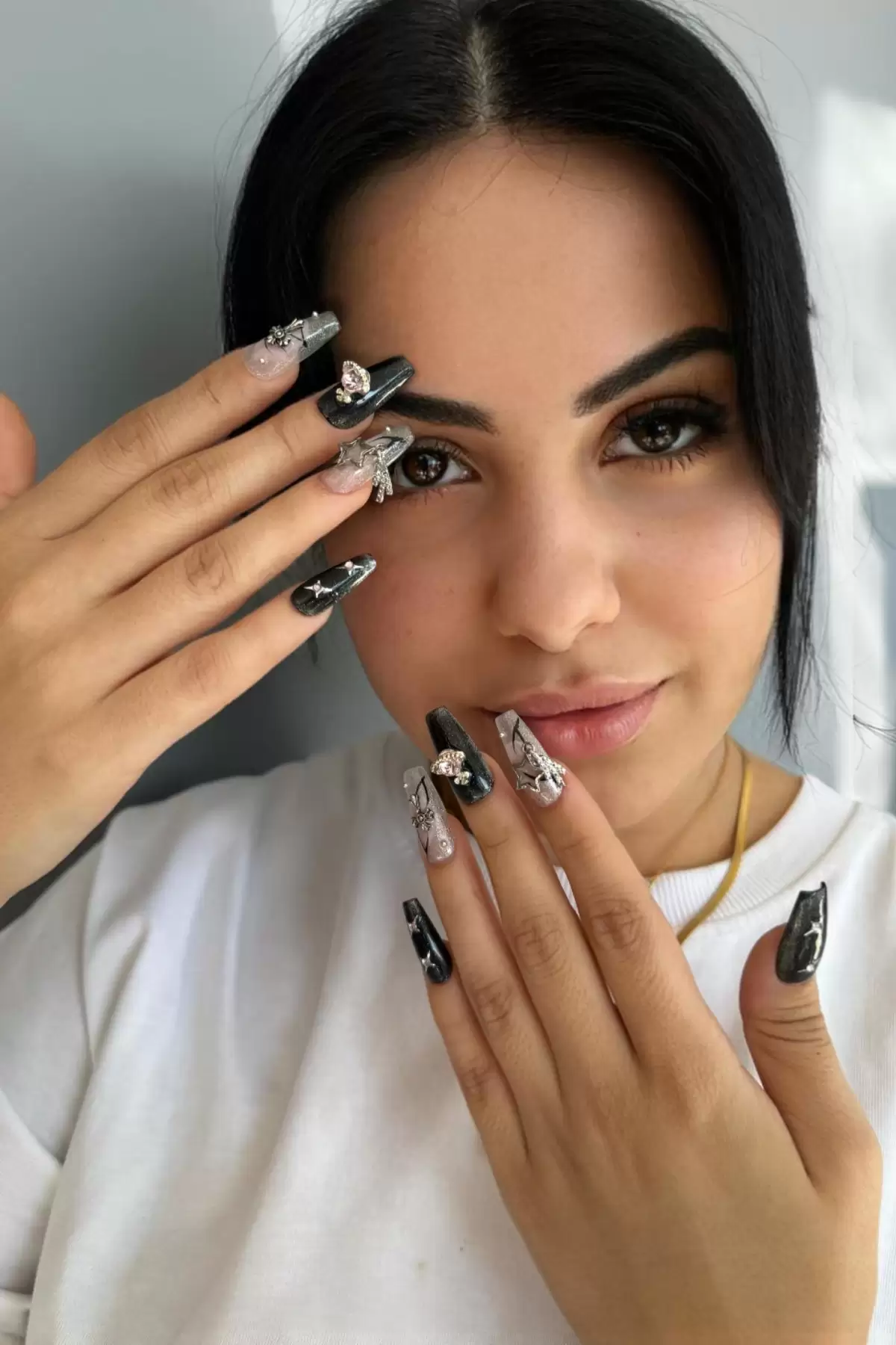 Taşlı Nail Art Detaylı Protez Tırnak