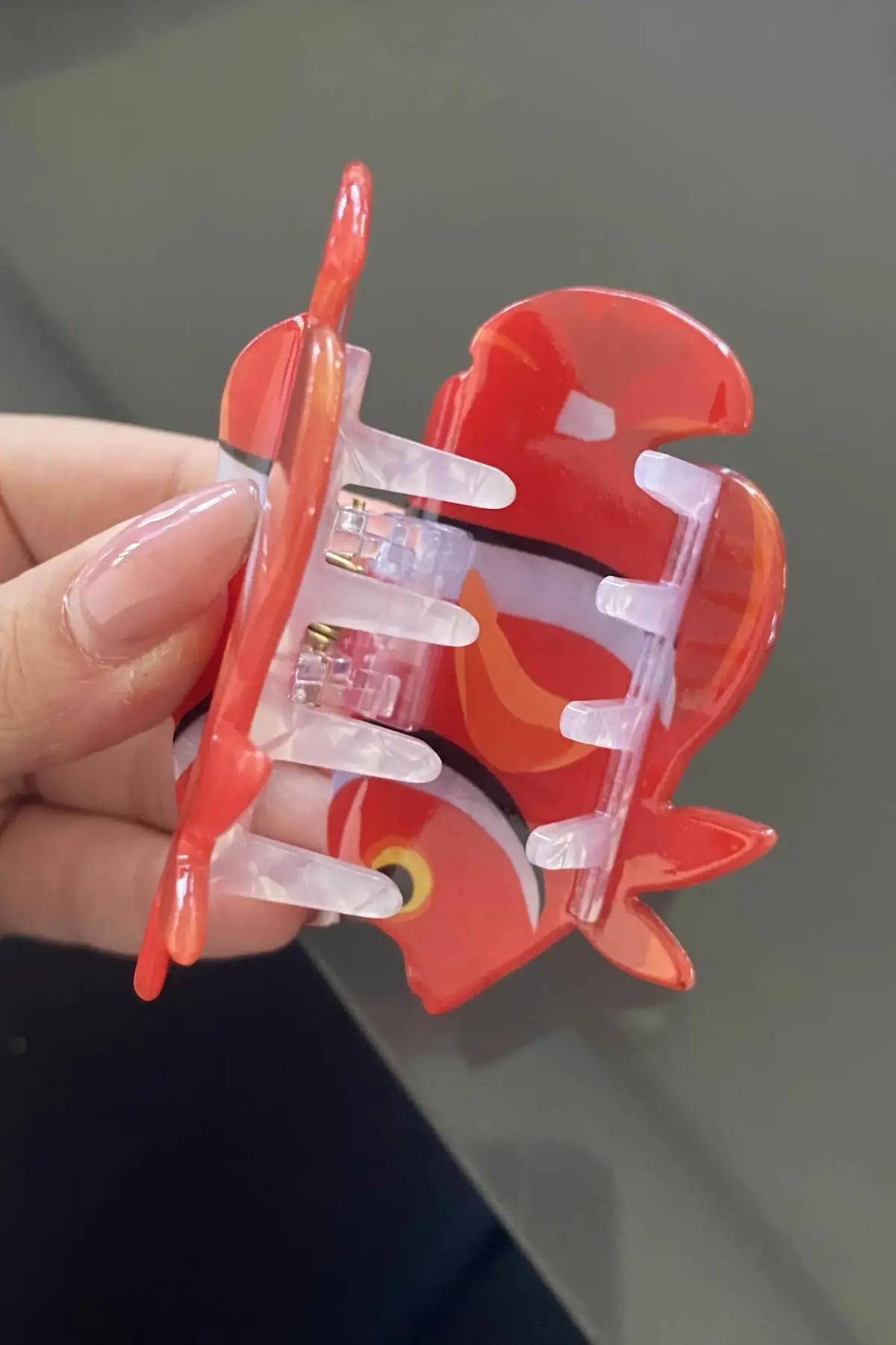 Turuncu Renk Balık Figürlü Kemik Mandal Toka