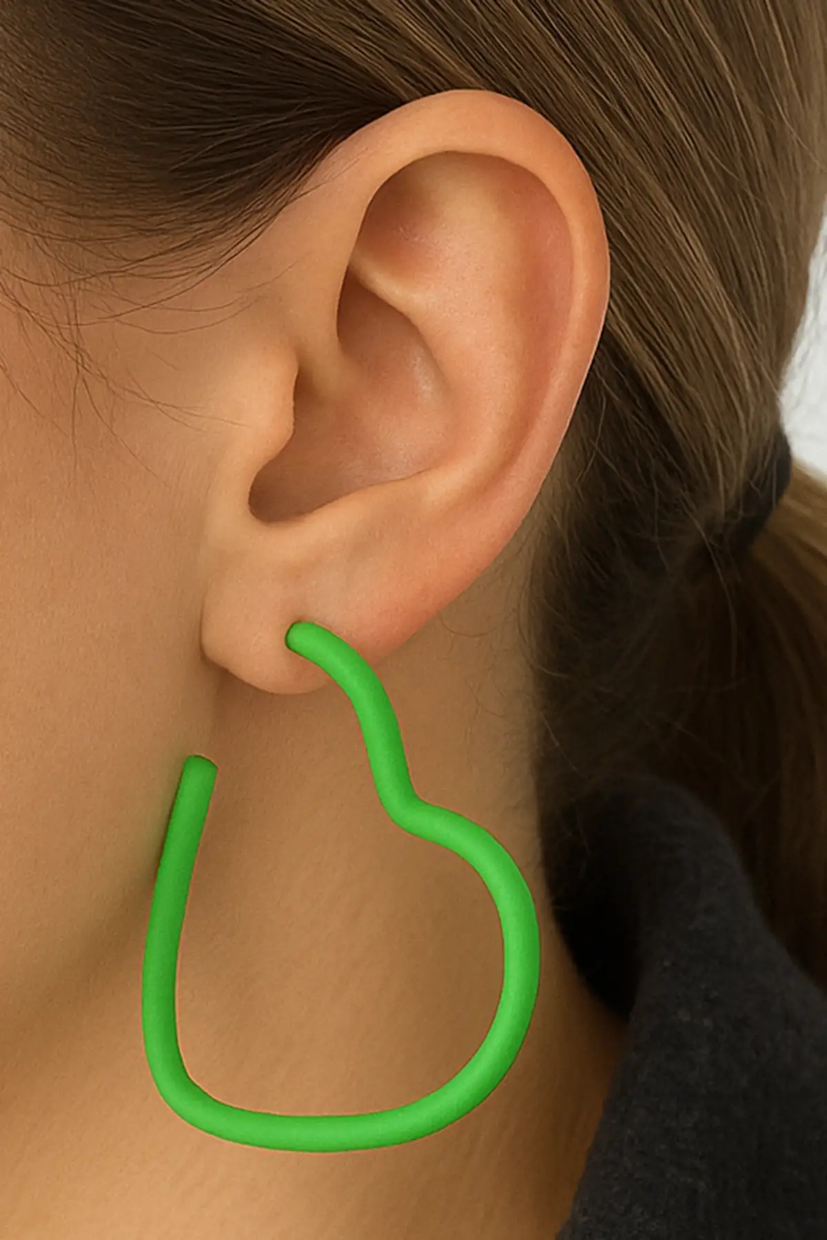 Yeşil Renk Kalp Figürlü Küpe (Çift)