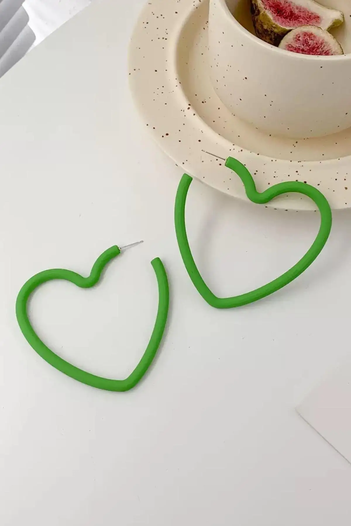 Yeşil Renk Kalp Figürlü Küpe (Çift)