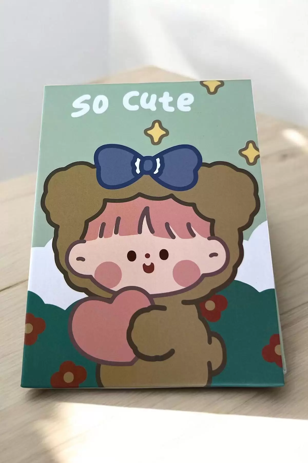Yeşil Renk Kız Figürlü So Cute Yazı Detaylı Masa Aynası