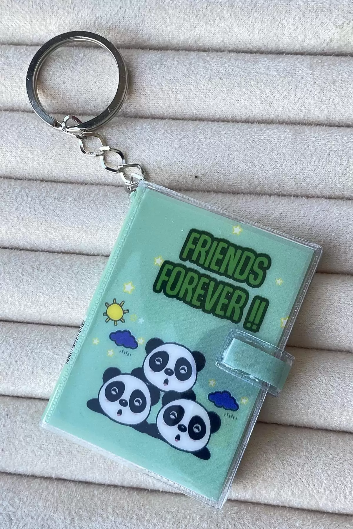 Yeşil Renk Panda Figürlü Defter Anahtarlık