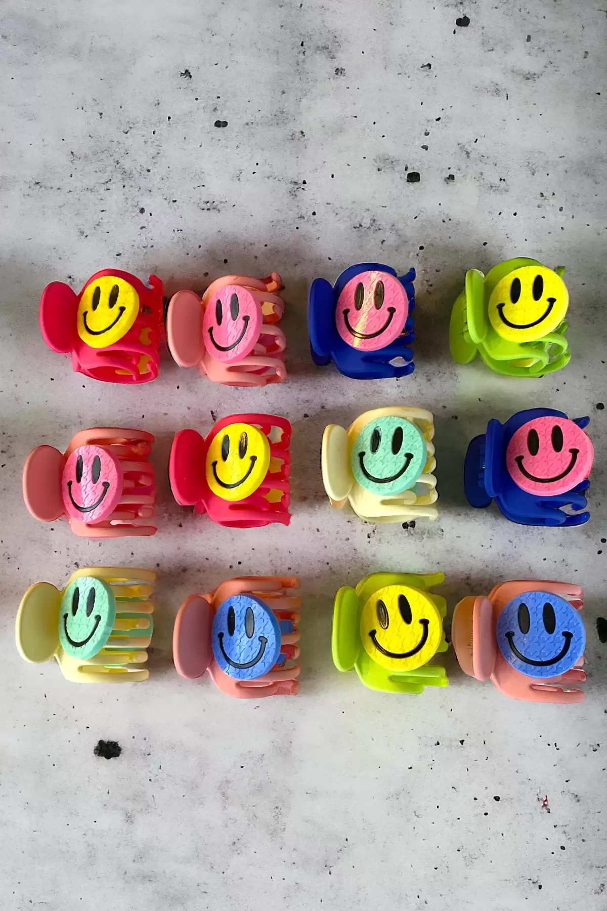 12li Karışık Renk Emoji Figürlü Mandal Toka Set