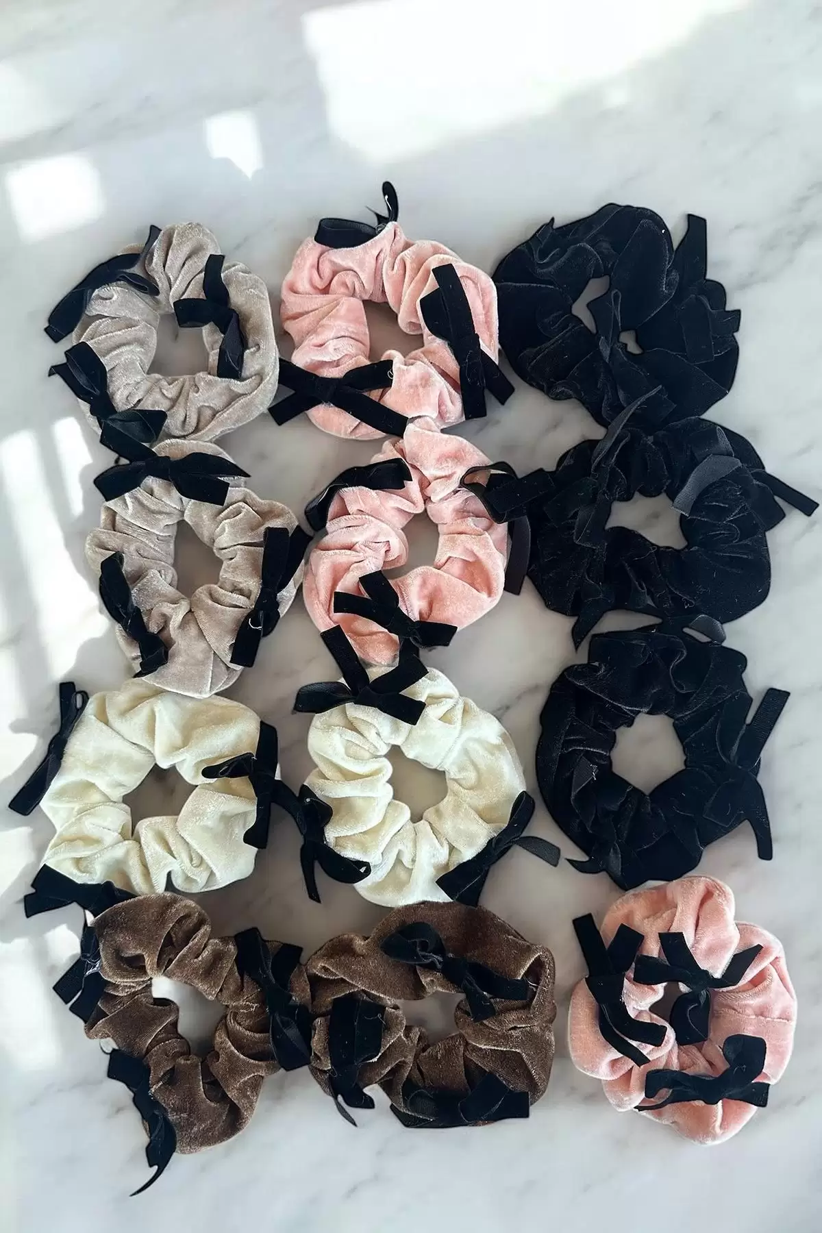 12li Karışık Renk Kurdele Detaylı Simit Toka Set