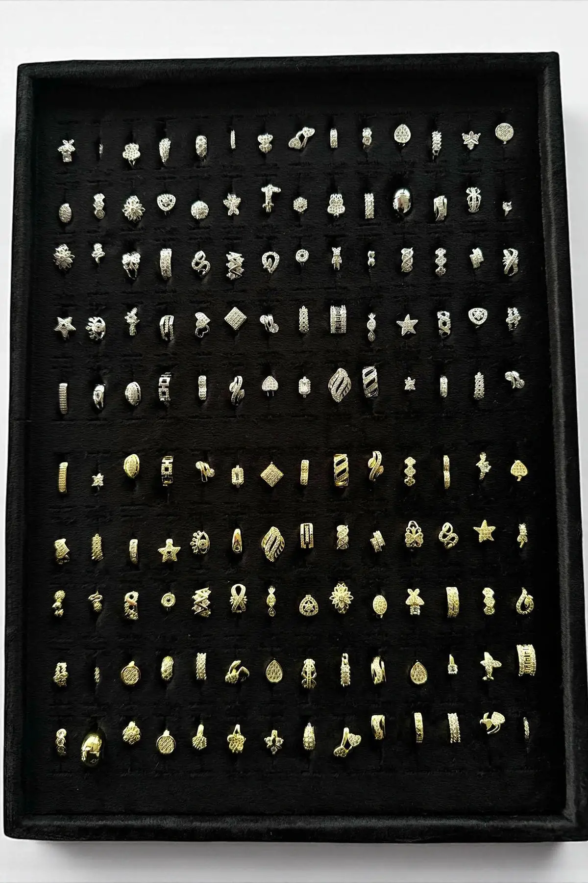 140lı Karışık Renk Standlı Tragus Küpe Set