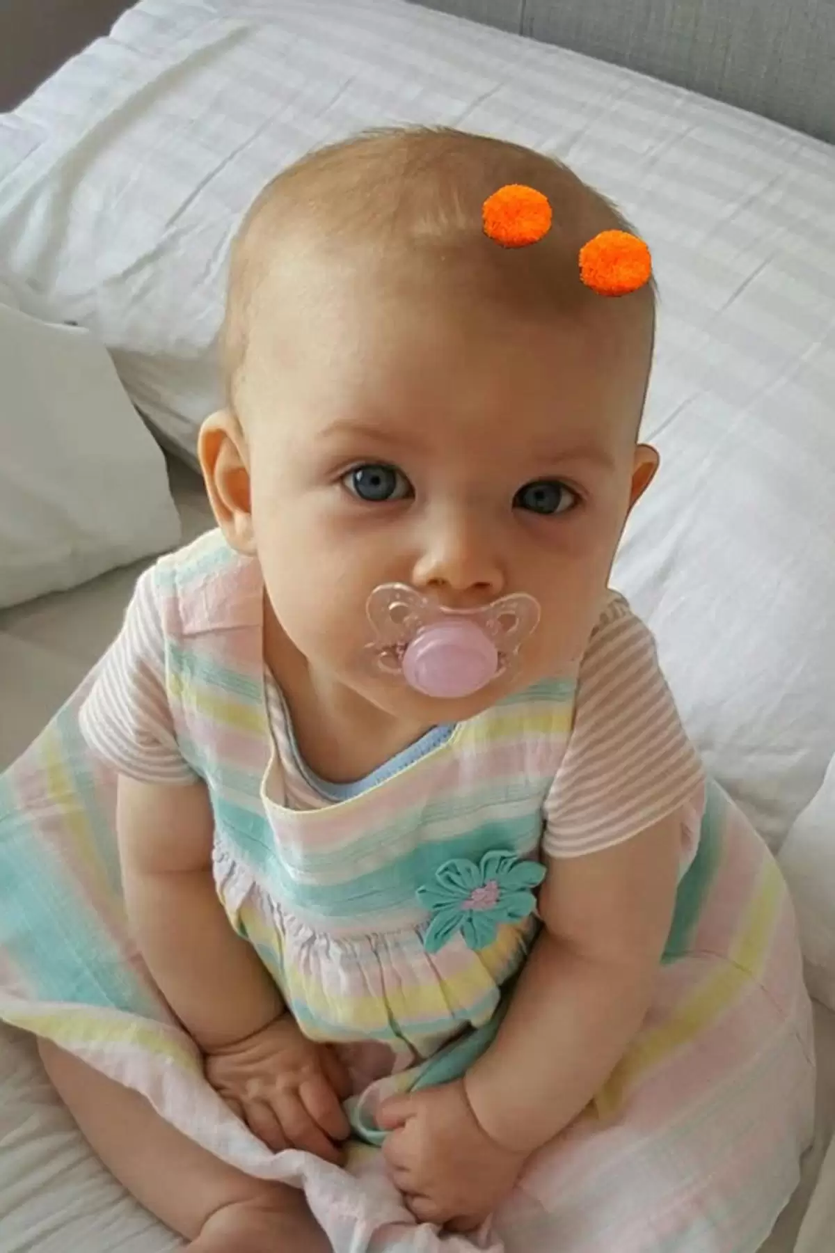 2li Turuncu Renk Ponponlu Saçsız Bebek Tokası