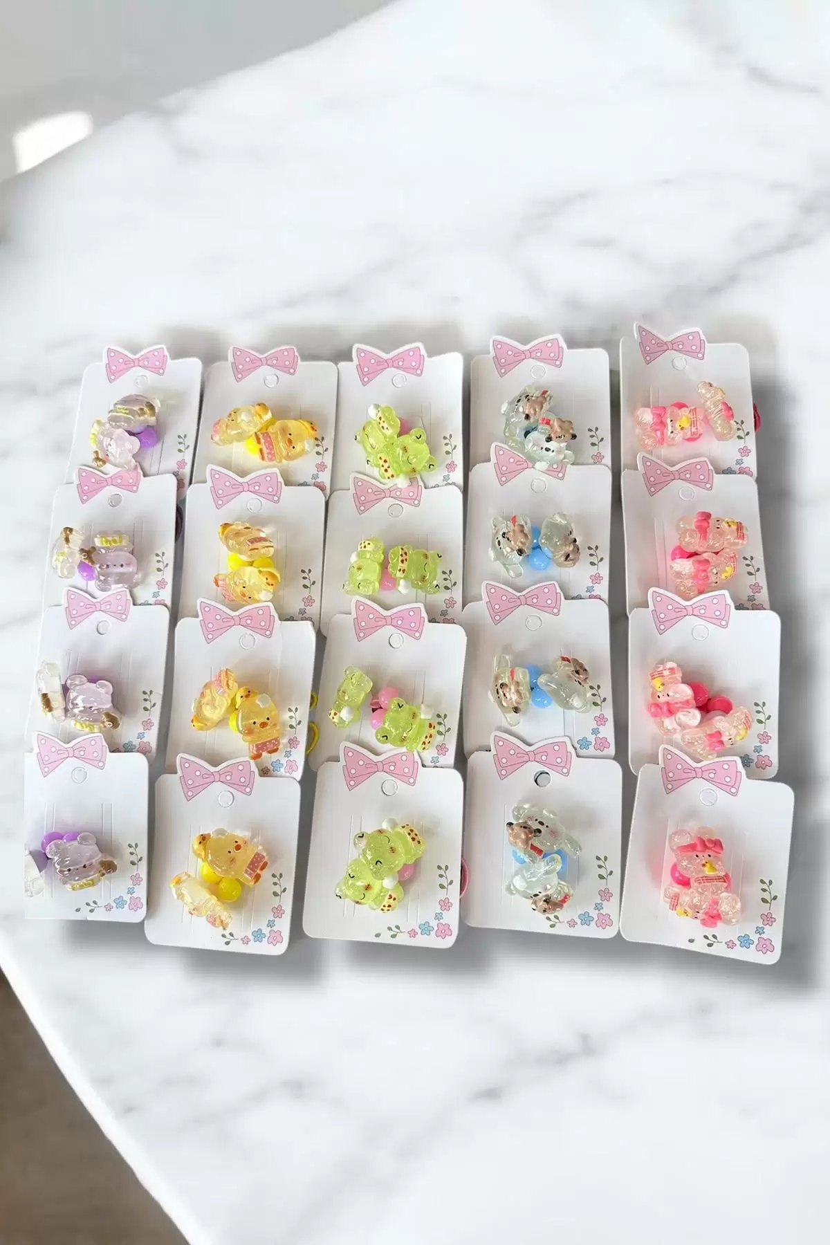 20li Karışık Renk Hayvan Figürlü Lastik Toka Set