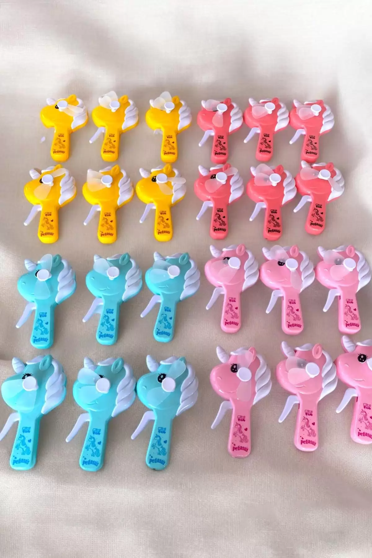 24lü Karışık Renk Unicorn Figürlü Manuel Basmalı El Fanı Set