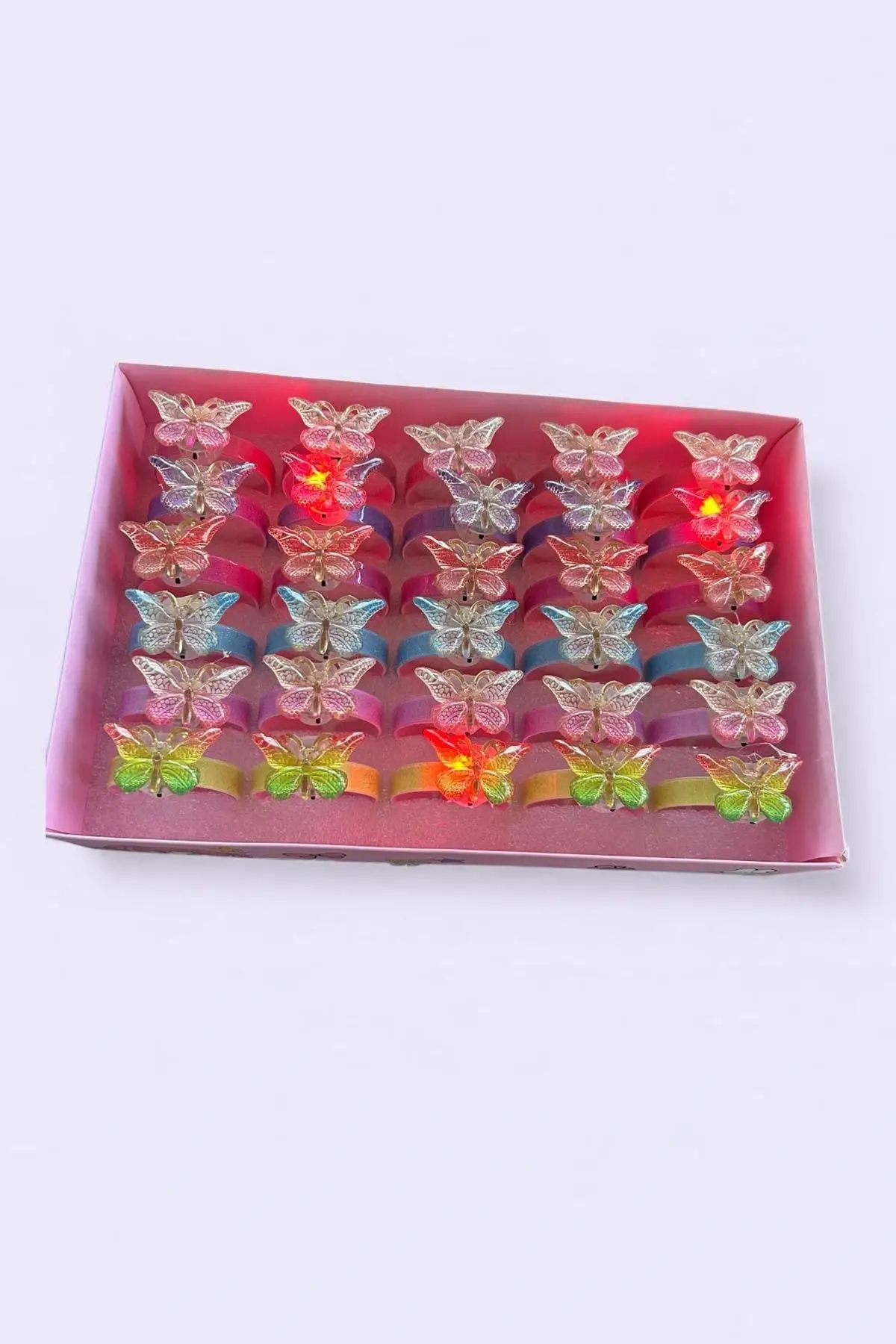 30 Adet Kelebek Figürlü Işıklı Bileklik Set