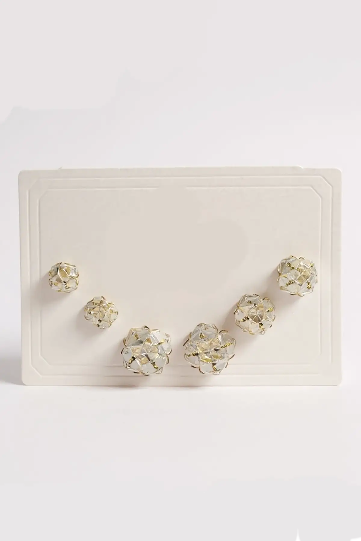 6lı Altın Renk Taş Detaylı Küpe Set