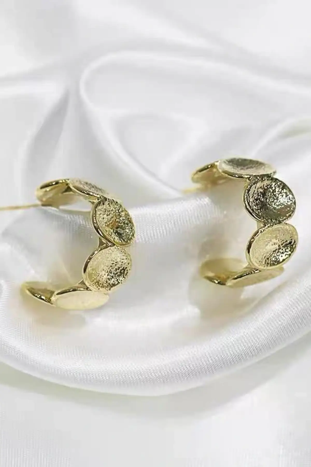 Altın Renk Çelik Halka Küpe (Çift)