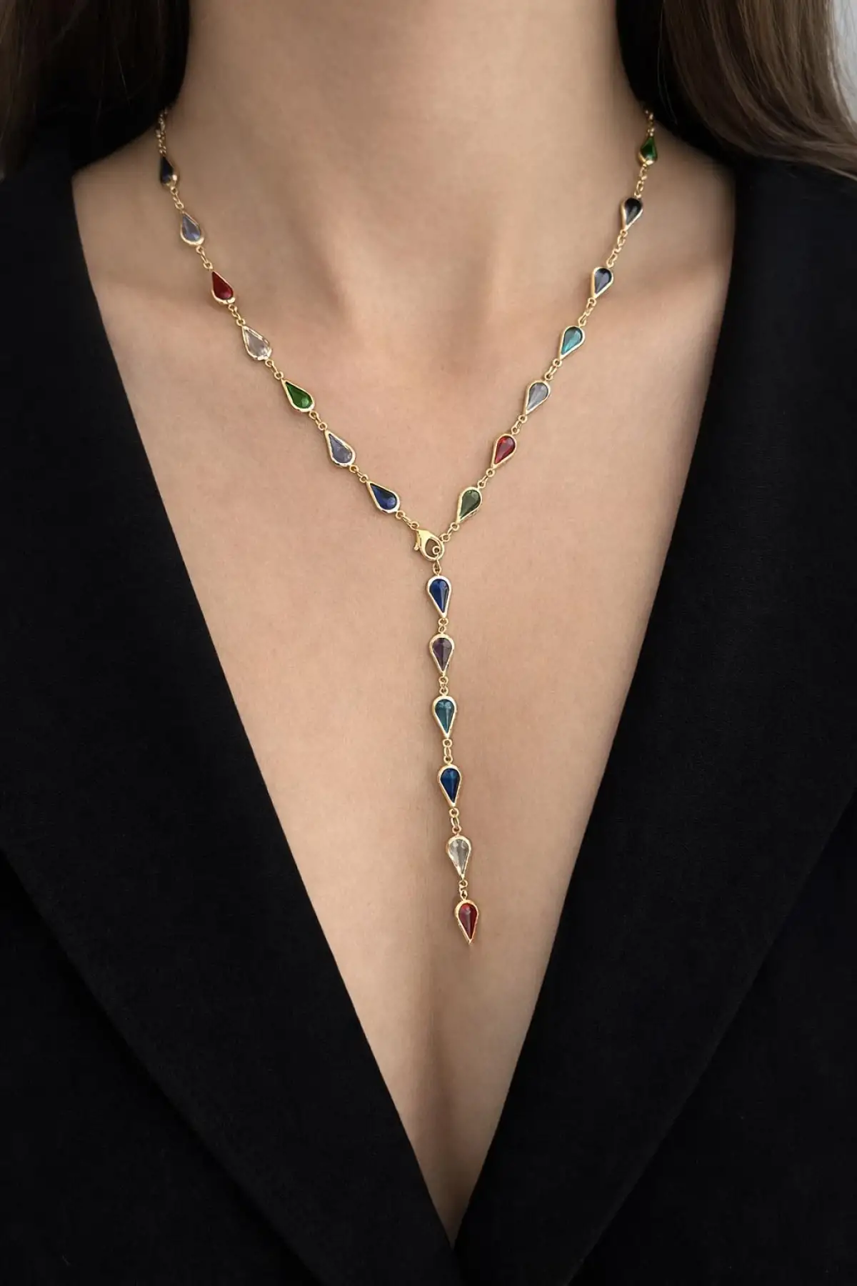 Altın Renk Damla Detaylı Taşlı Çelik Y Kolye