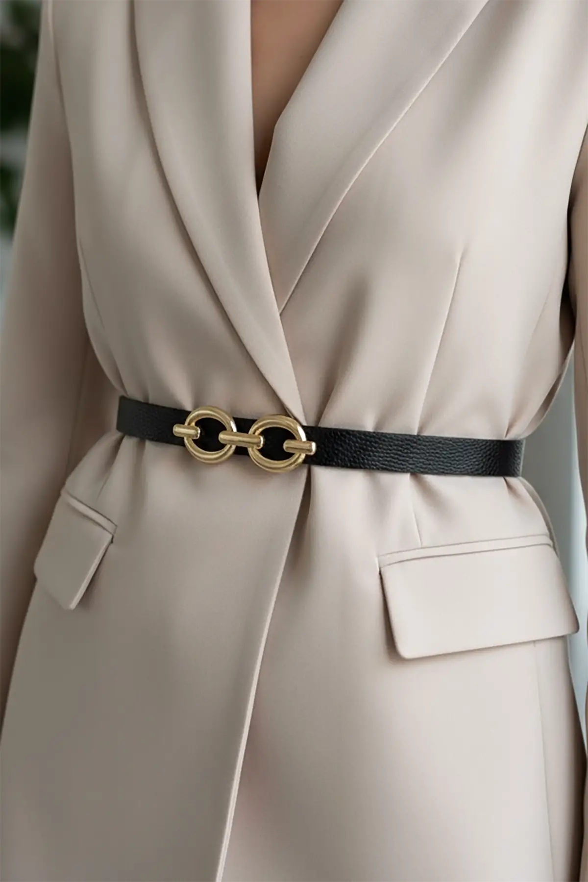 Altın Renk Deri Detaylı Kadın Kemer