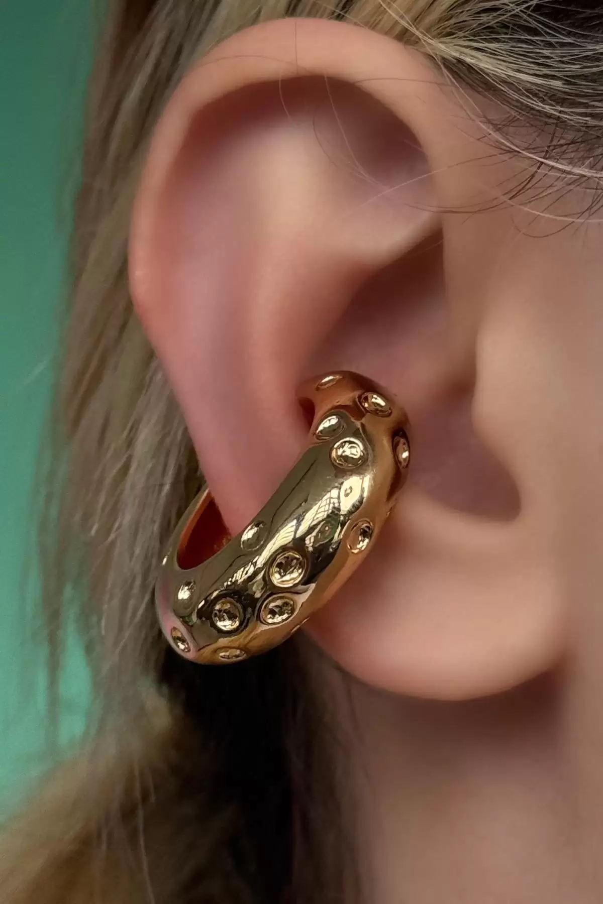 Altın Renk Halka Figürlü Ear Cuff (Çift)