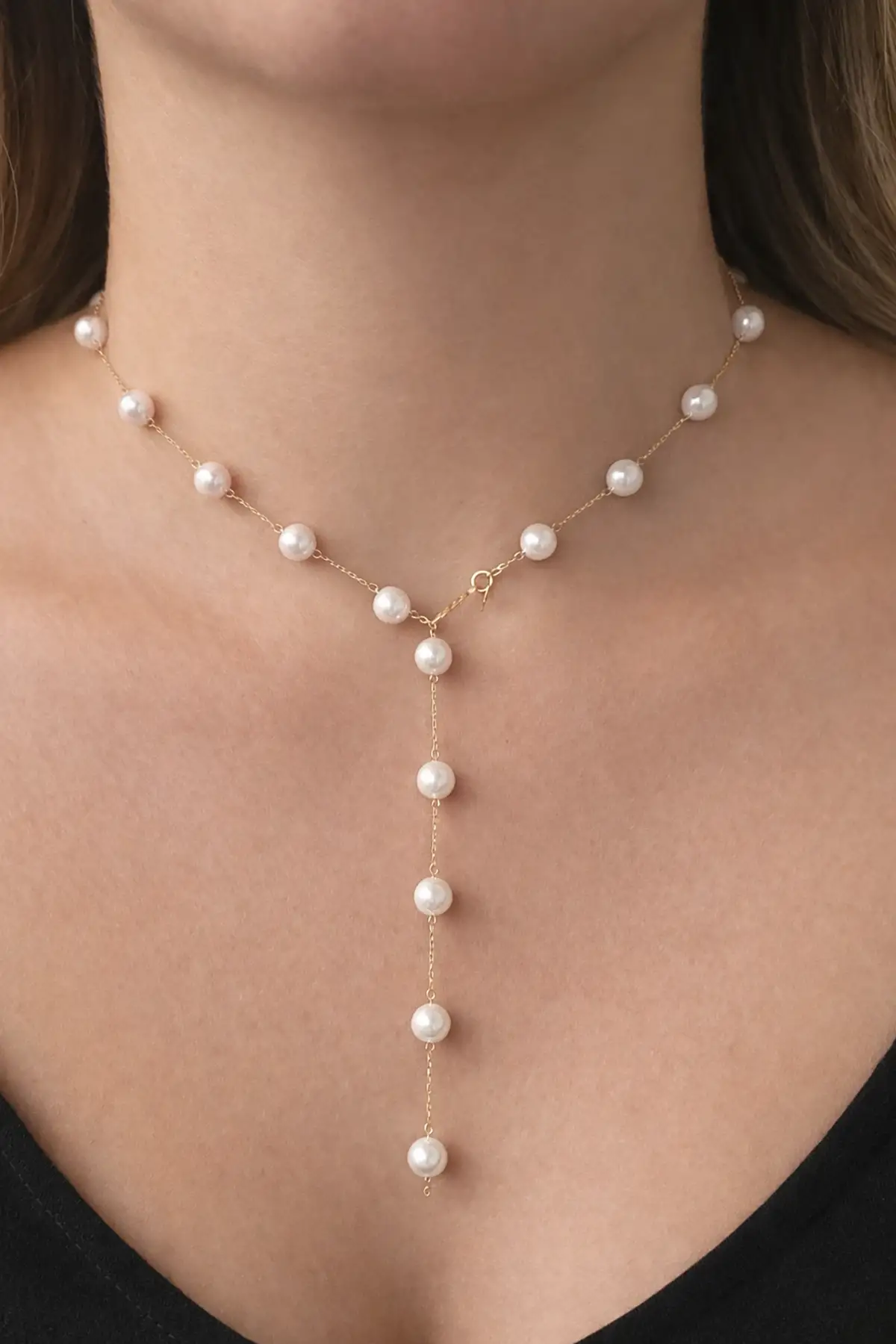 Altın Renk İnci Detaylı Çelik Y Kolye