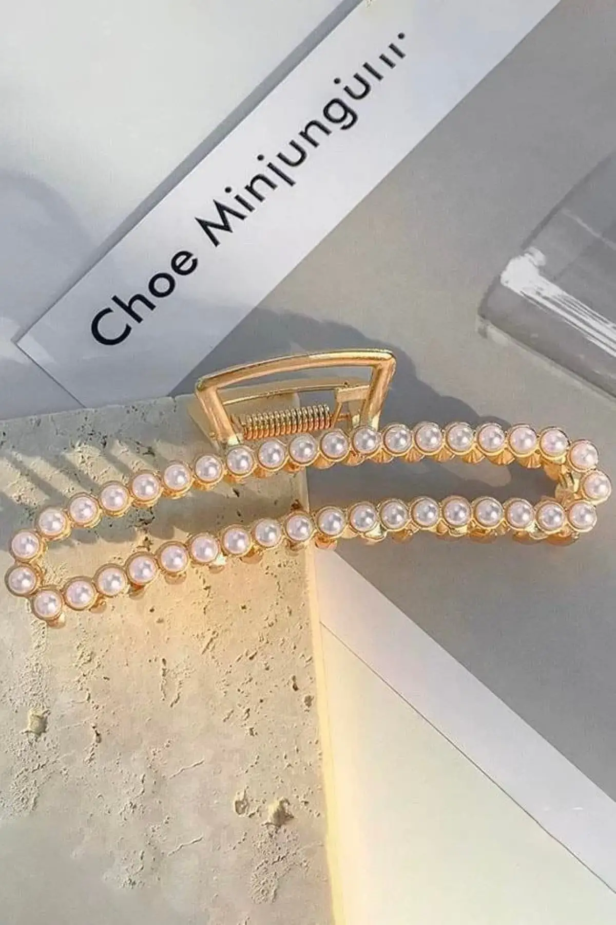 Altın Renk İnci Detaylı Metal Mandal Toka