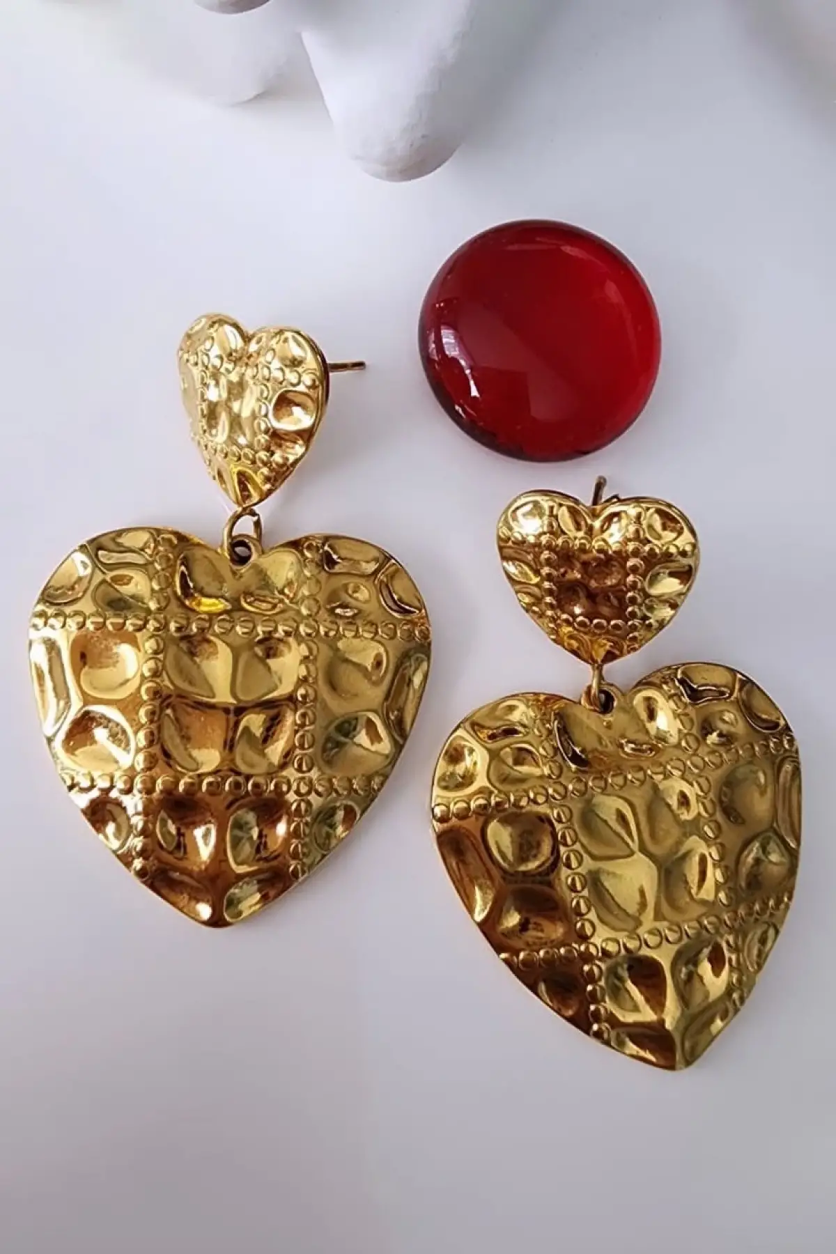 Altın Renk Kalp Figürlü Çelik Küpe (Çift)