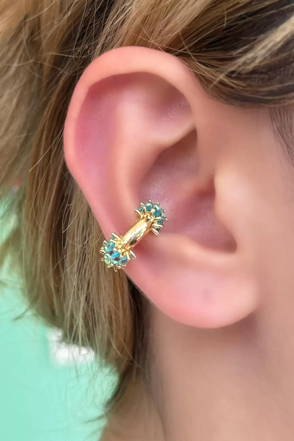 Altın Renk Mavi Taş Detaylı Ear Cuff (Tek)