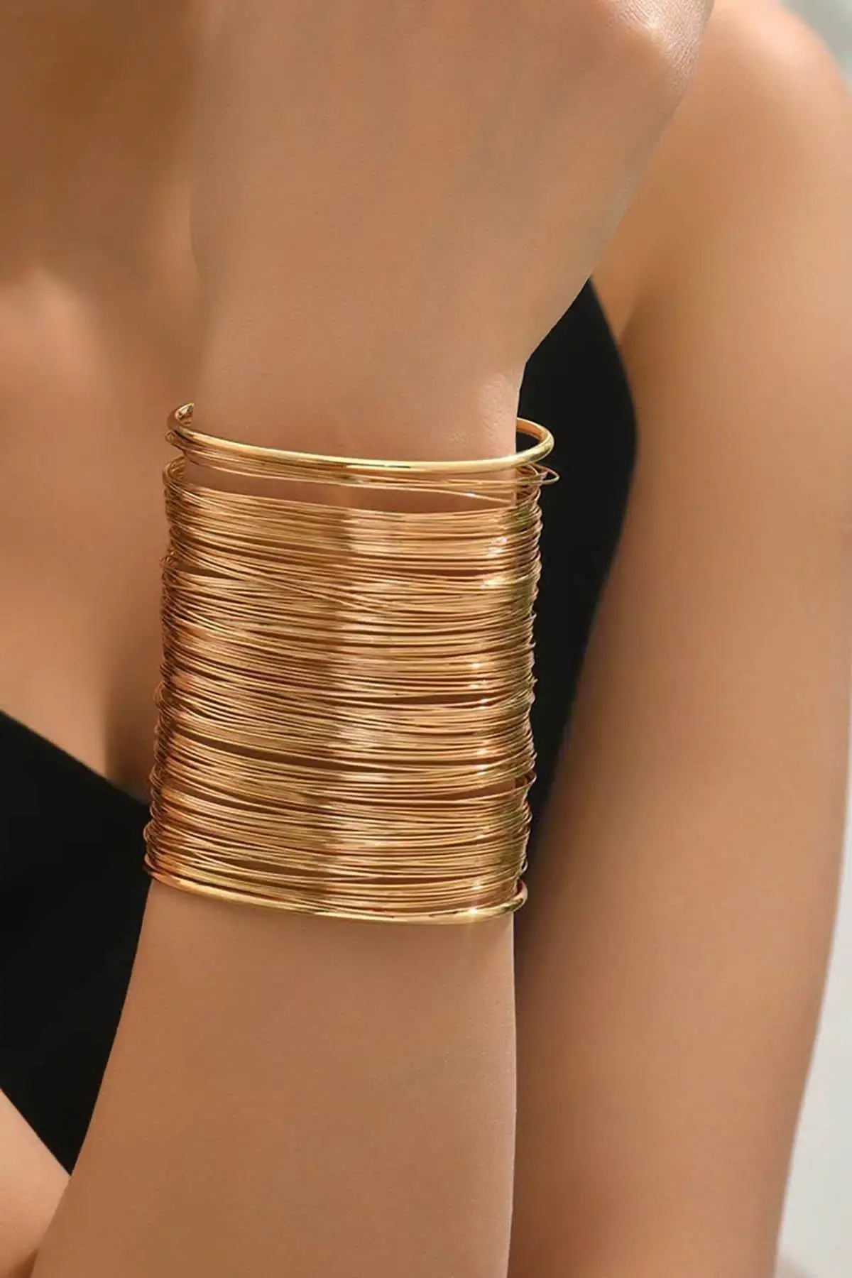 Altın Renk Metal Kelepçe Bileklik