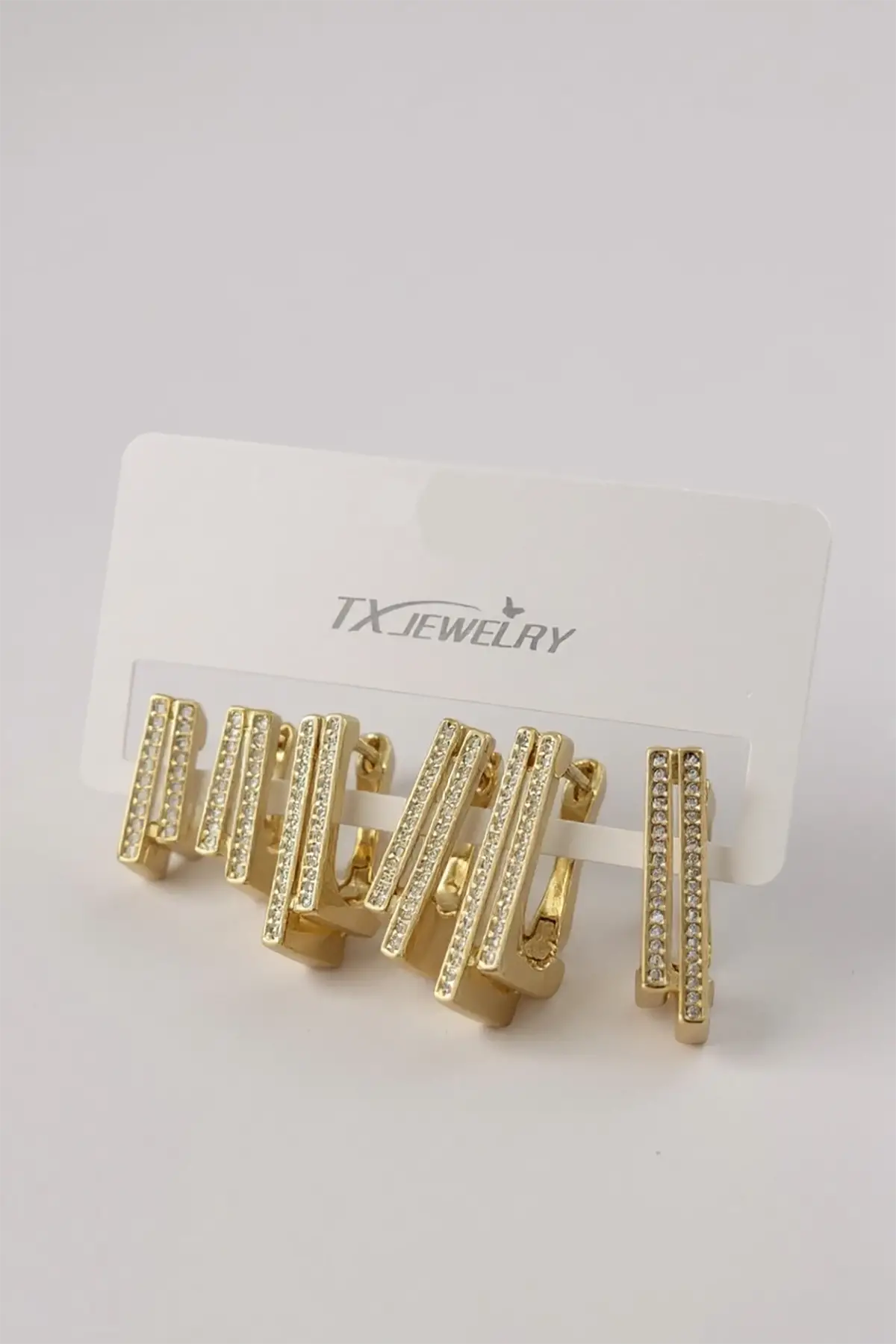 Altın Renk Taş Detaylı 14K Altın Kaplama TX 6lı Küpe Set