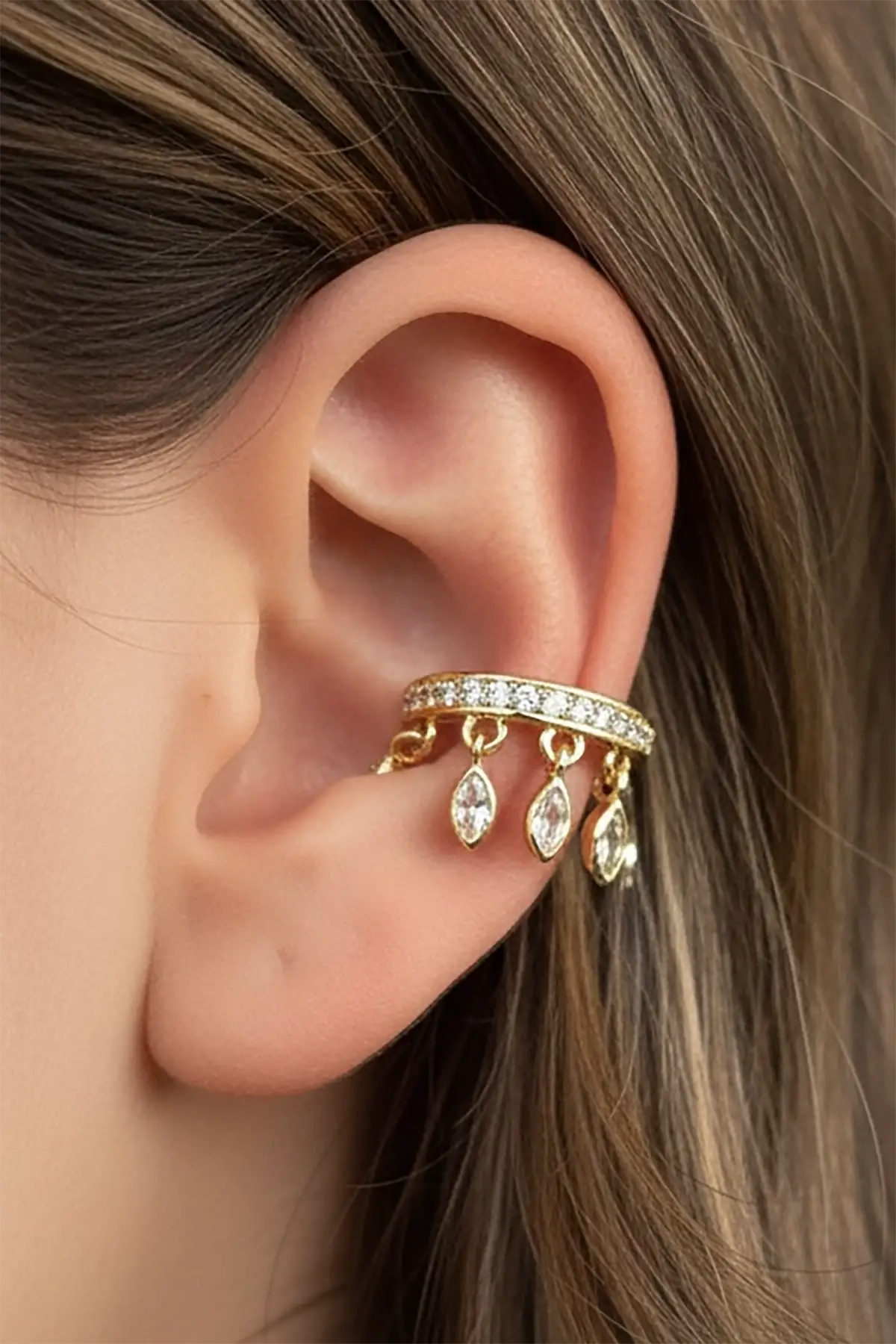 Altın Renk Taş Detaylı 14K Altın Kaplama TX Ear Cuff (Tek)