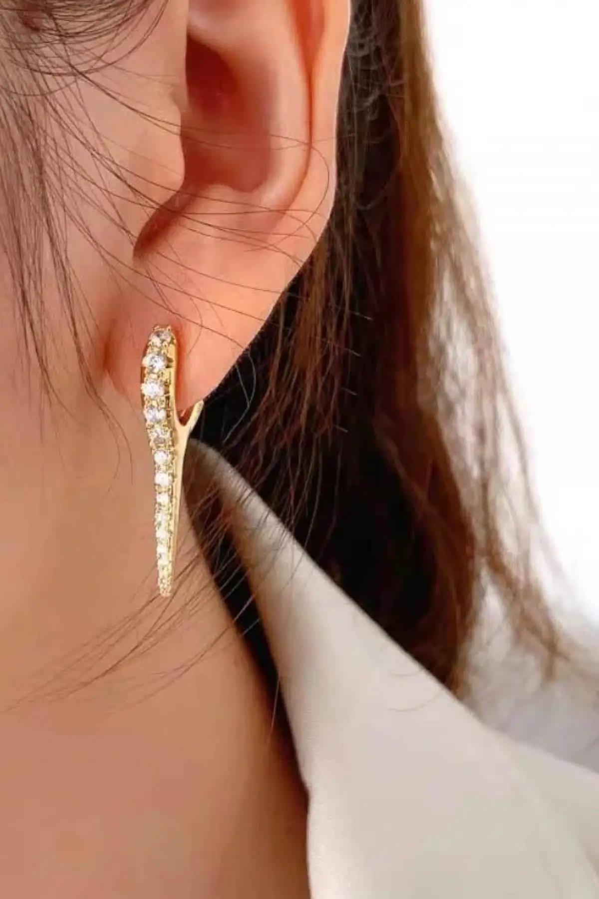 Altın Renk Taş Detaylı 14K Altın Kaplama TX Küpe (Çift)