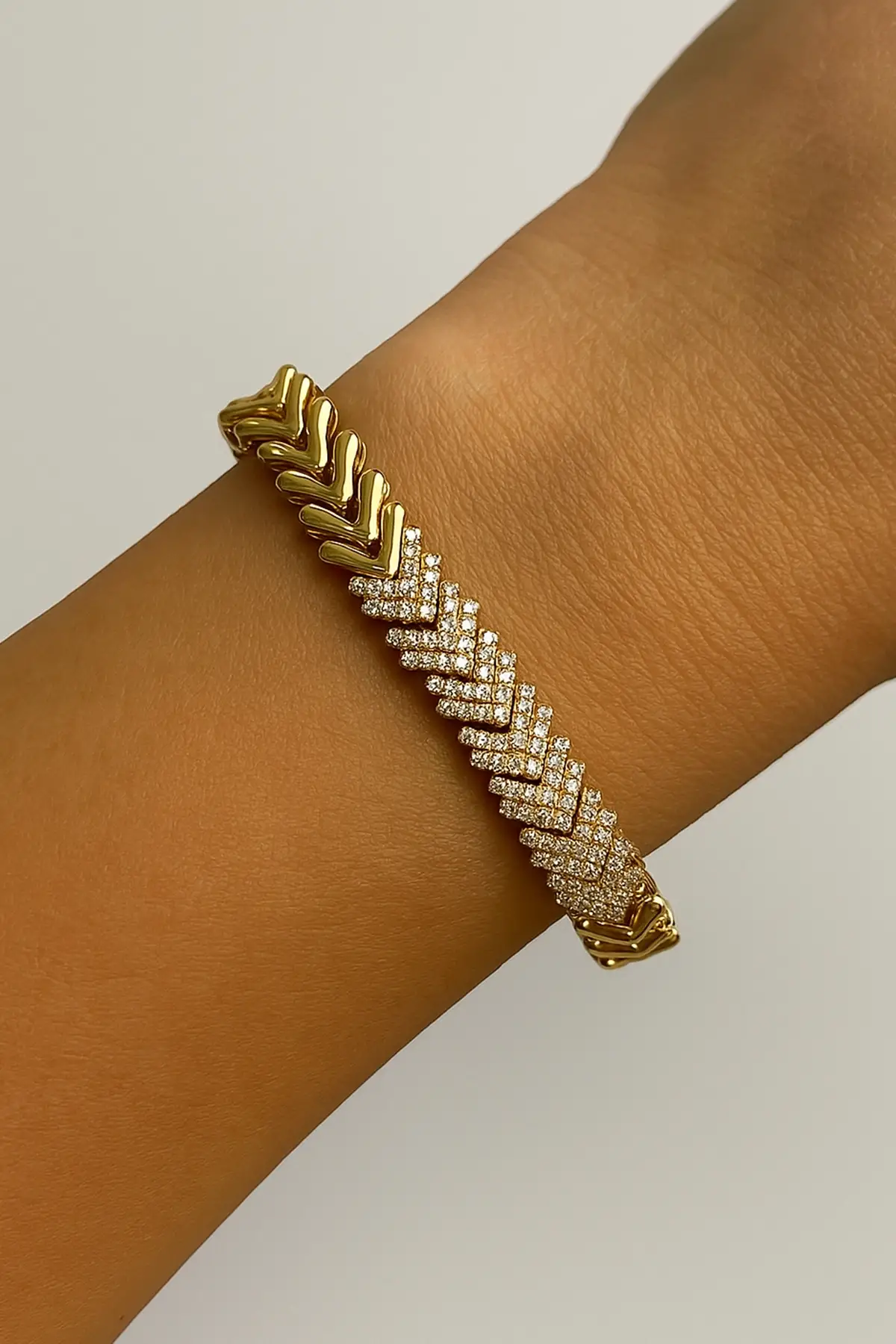 Altın Renk Taş Detaylı 14K Altın Kaplama Tx Zincir Bileklik