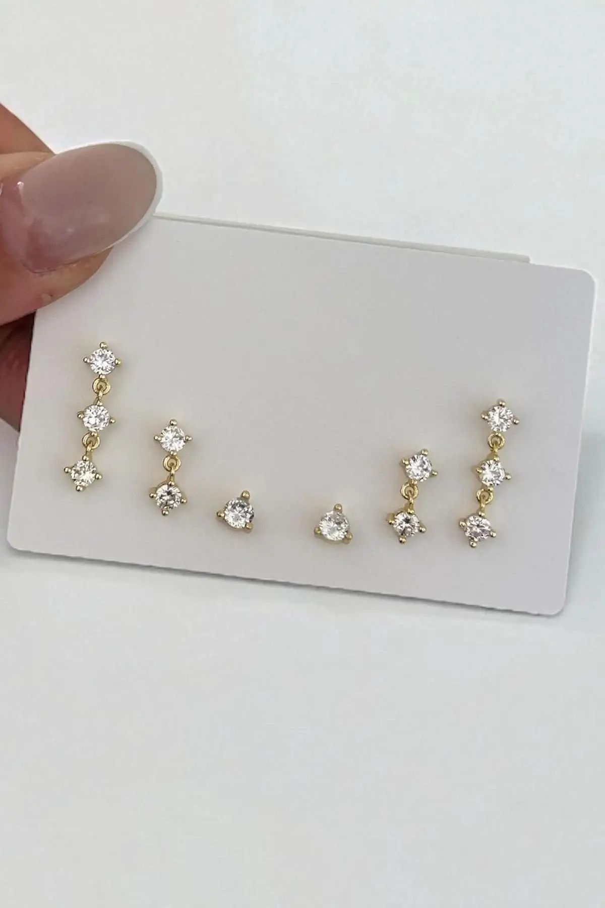 Altın Renk Taş Detaylı 6lı Küpe Set